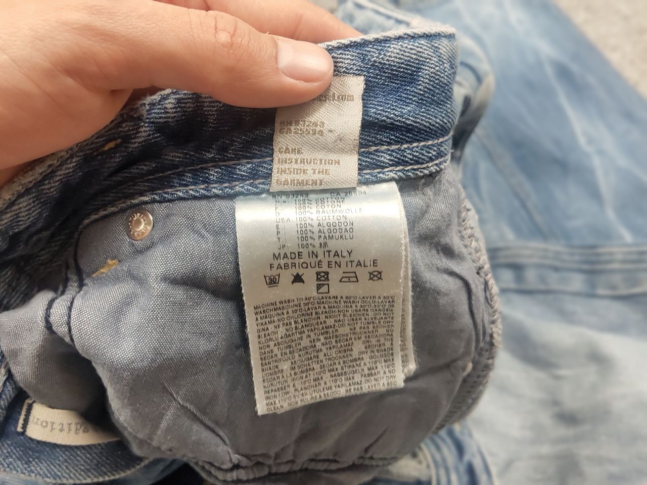 Diesel Vintage Diesel Industries Darron Eyecons Jeans Denim LGB Size US 32 / EU 48 - 19 Thumbnail