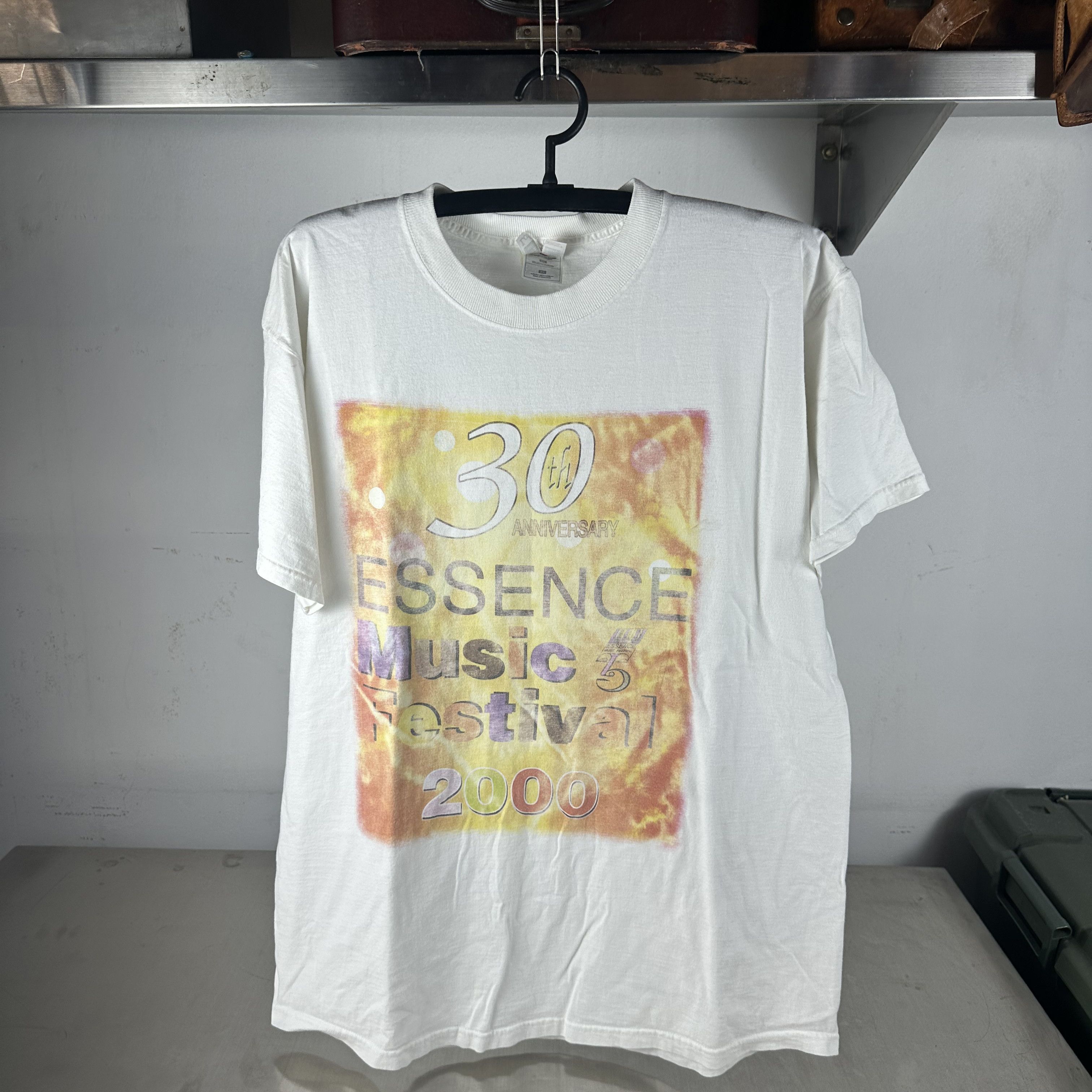 Vintage ​​​​2000 D' Angelo Luther Vandross Run-DMC Essence Music Tee Size US XL / EU 56 / 4 - 2 Thumbnail