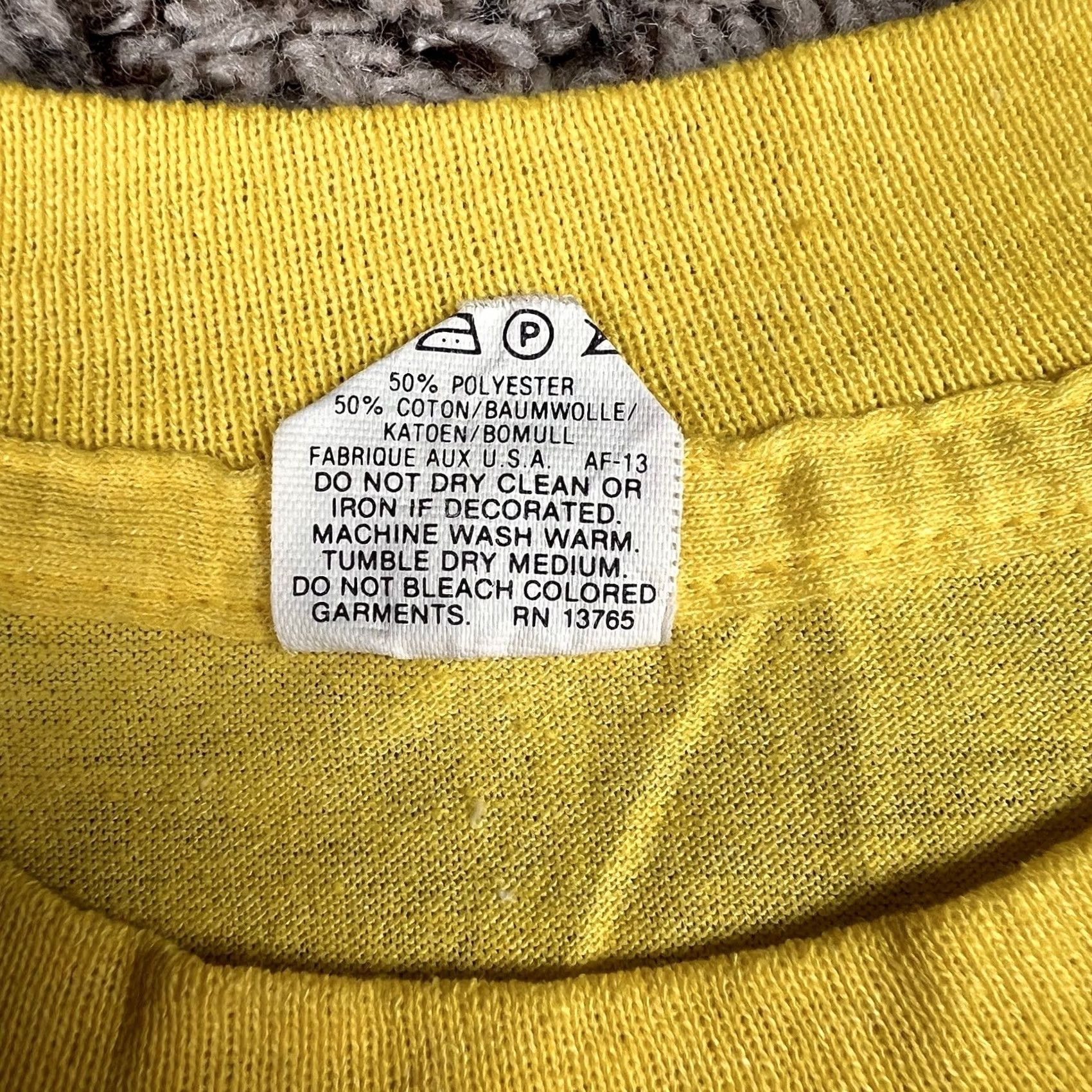 Vintage VINTAGE 80s Boy Scout Project Cope Graphic Single Stitch T-Shirt Large Made USA Shirt Mens Yellow Cotton Polyester Graphic Print 80s Vintage Size US L / EU 52-54 / 3 - 5 Thumbnail