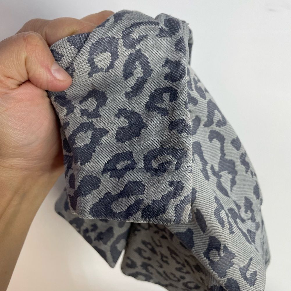 Other Cheetah Print Grey Compression Bike Shorts Small Size 28" / US 6 / IT 42 - 5 Thumbnail