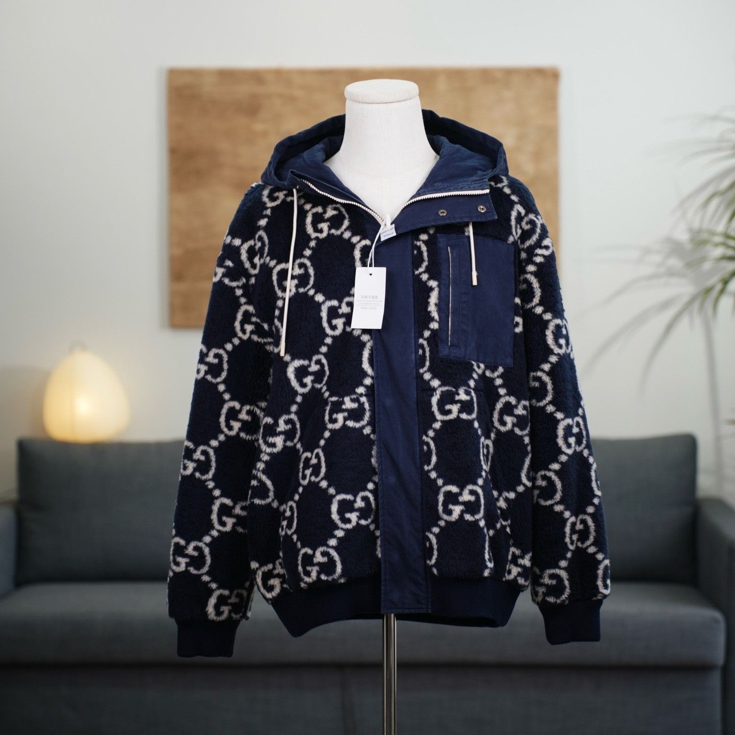Gucci Gucci Blue Light Jacket xl Men Size US XL / EU 56 / 4 - 1 Thumbnail