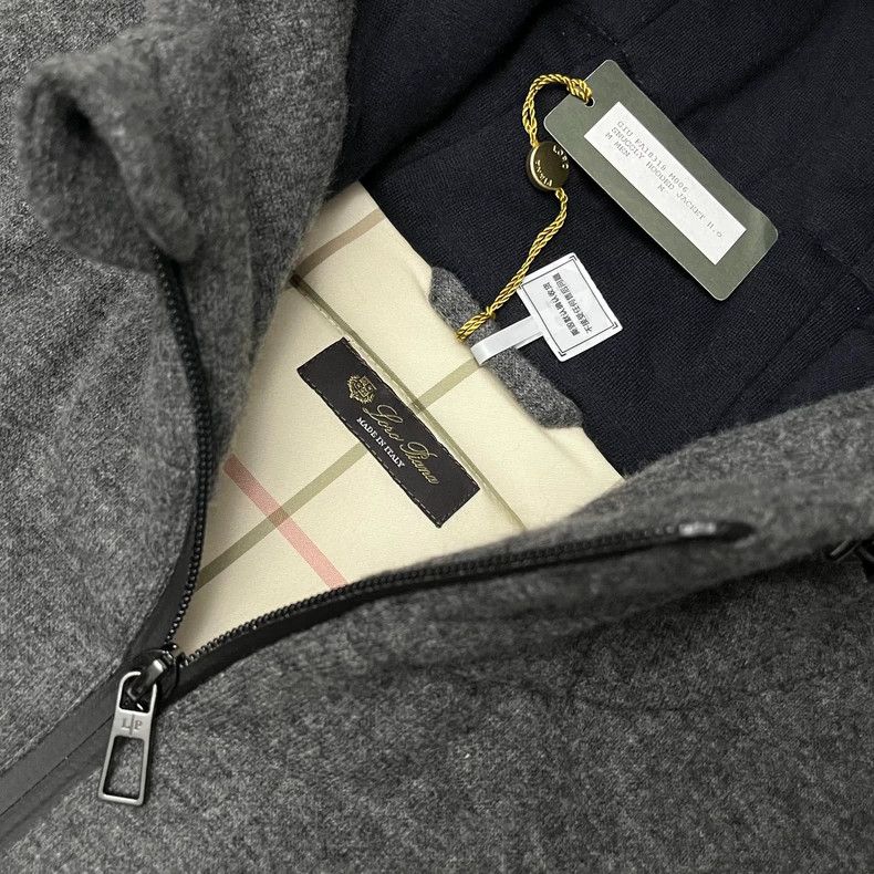 Loro Piana LORO PIANA Gray cashmere heart filled hooded coat Size US M / EU 48-50 / 2 - 4 Thumbnail