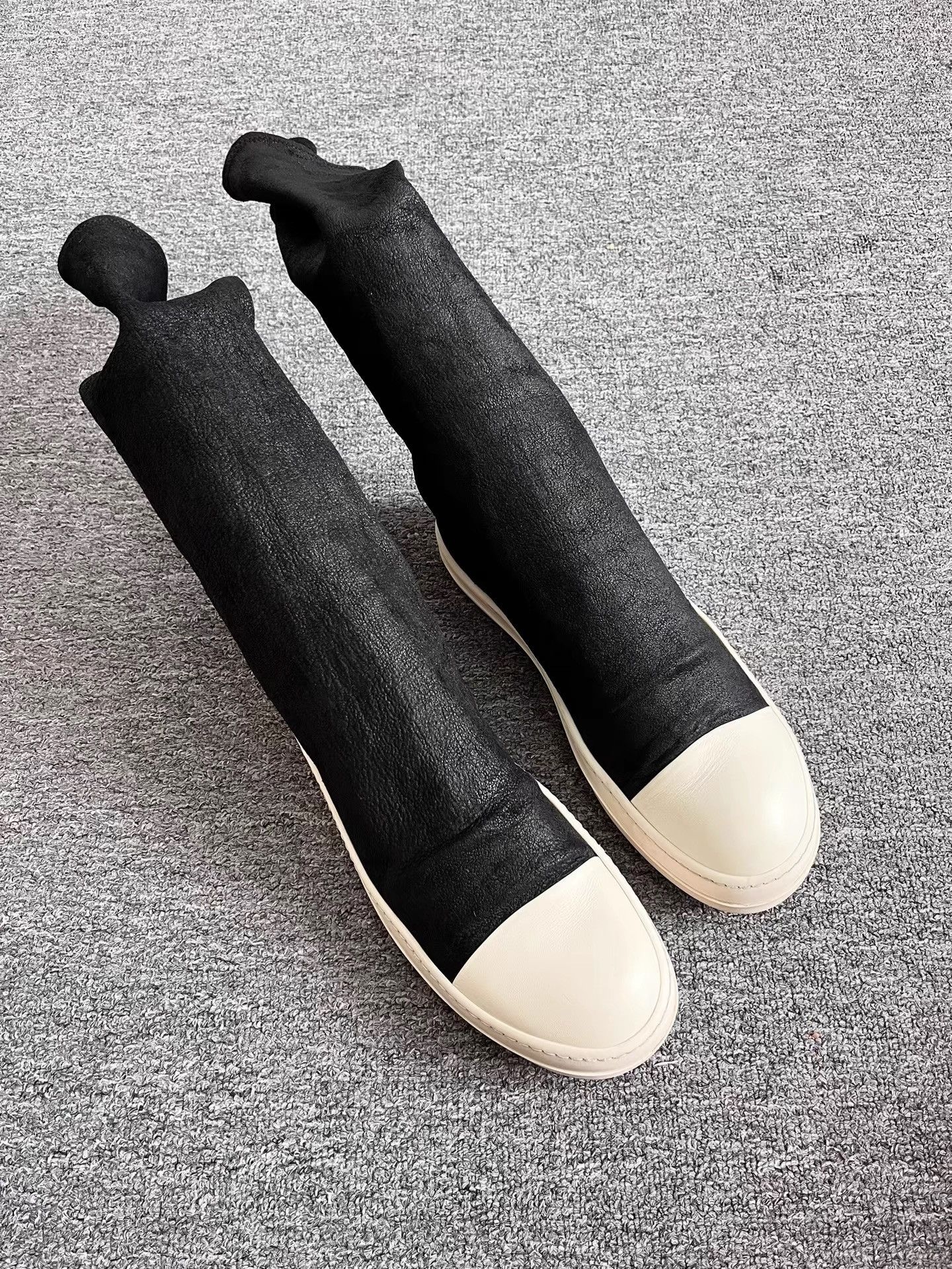 Rick Owens Rick Owens Men's Tall Boots K34 Size US 8.5 / EU 41-42 - 1 Thumbnail