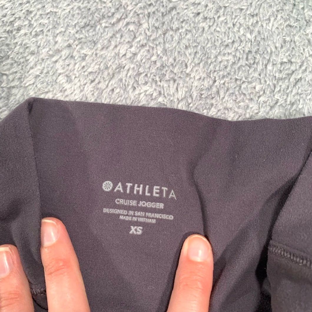Athleta Athleta Women XS Purple Cruise Joggers Track Pants Pants Regular XS Women's Purple Athleta Cruise Joggers Track Pants Size 26" / US 2 / IT 38 - 4 Thumbnail
