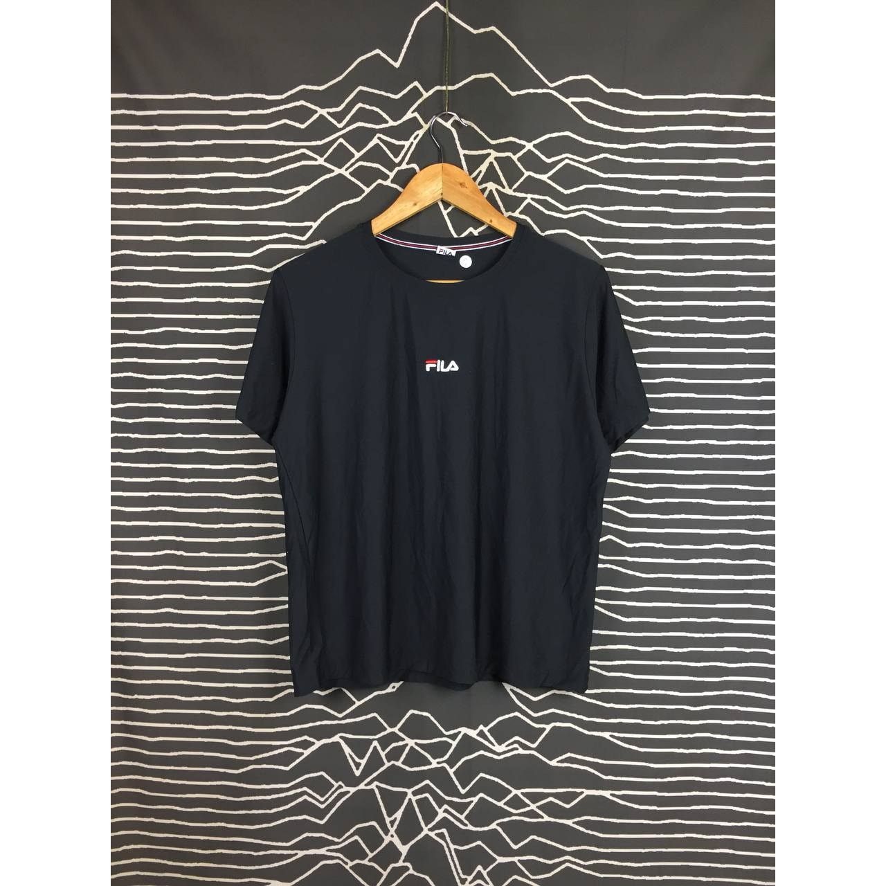 Fila × Vintage Fila Embroidered Logo Boxy Activewear Tee Size US M / EU 48-50 / 2 - 2 Thumbnail