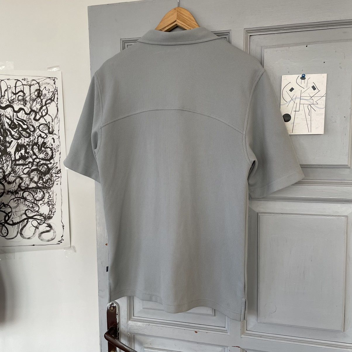 Vintage Vintage Nike ACG Short Sleeve Y2K Japanese size M Size US M / EU 48-50 / 2 - 7 Thumbnail