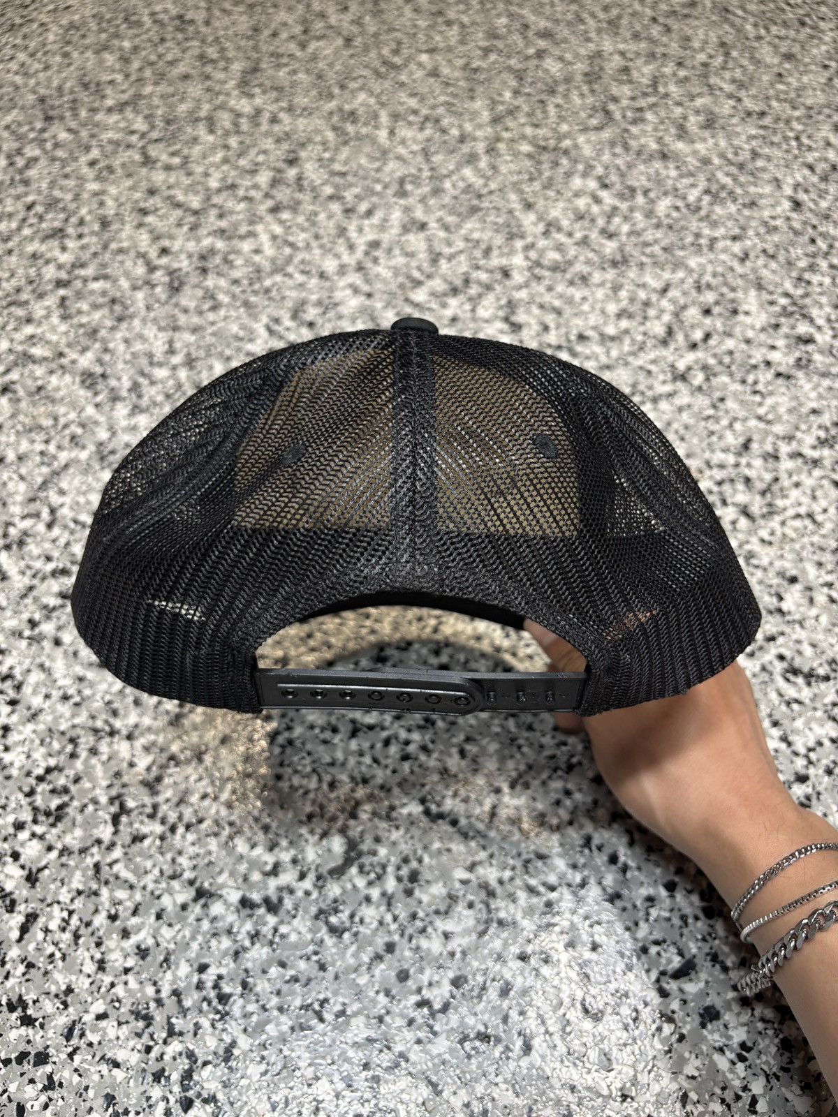 Billy Hill 2021 Billy Hill X Don Toliver “LOAD” Trucker Mesh Hat OSFM Size ONE SIZE - 2 Thumbnail