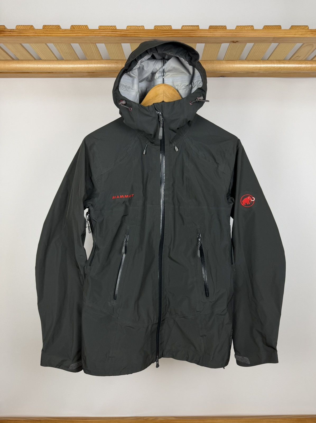 Mammut Mammut Gore-tex membrane Men Rain Waterproof Men's Jacket Size S / US 4 / IT 40 - 1 Thumbnail