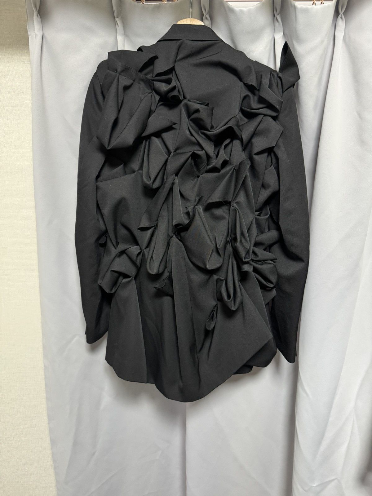 Comme des Garcons Comme des Garçons AW25 Sculptural Volume Jacket Size US M / EU 48-50 / 2 - 16 Thumbnail
