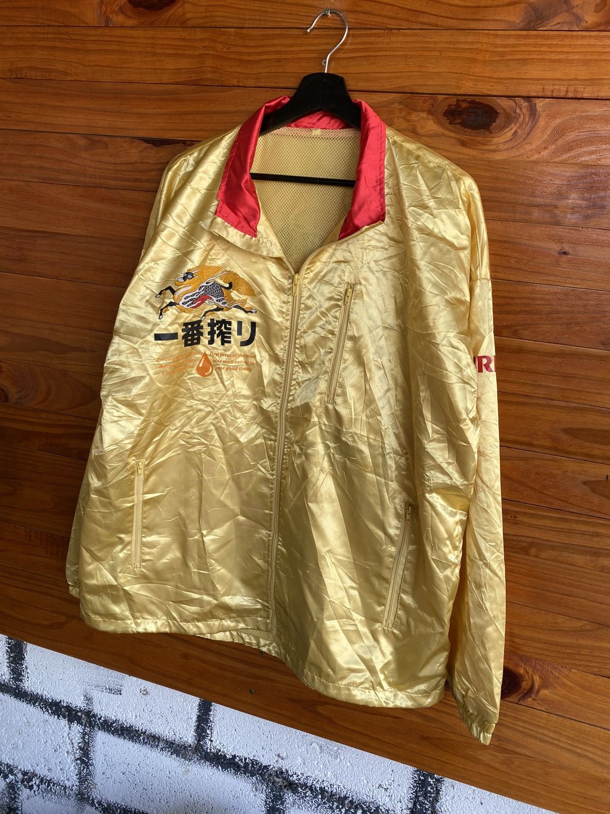 Japanese Brand Kirin Ichiban Promotional Gold Jacket Vintage Japanese Beer Size US XL / EU 56 / 4 - 4 Thumbnail