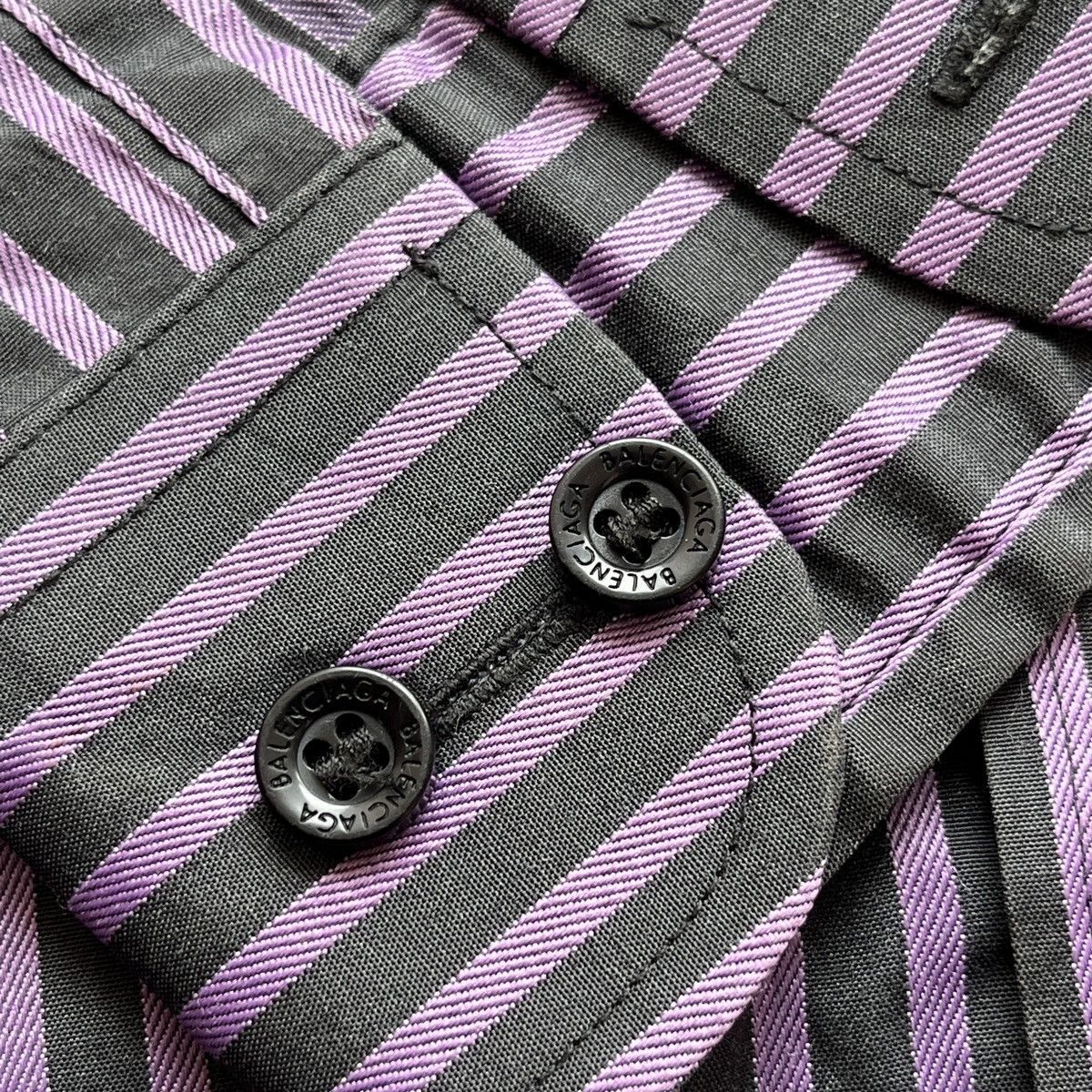 Balenciaga Vintage Balenciaga Button Up Shirts Size US L / EU 52-54 / 3 - 8 Thumbnail