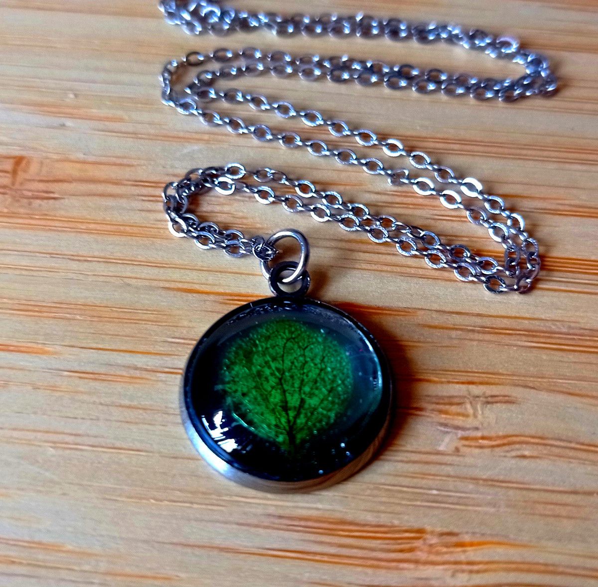 Designer × Japanese Brand × Vintage Stunning Tiny Tree Of Life Natural Leaf Silver Necklace RARE Size ONE SIZE - 7 Thumbnail