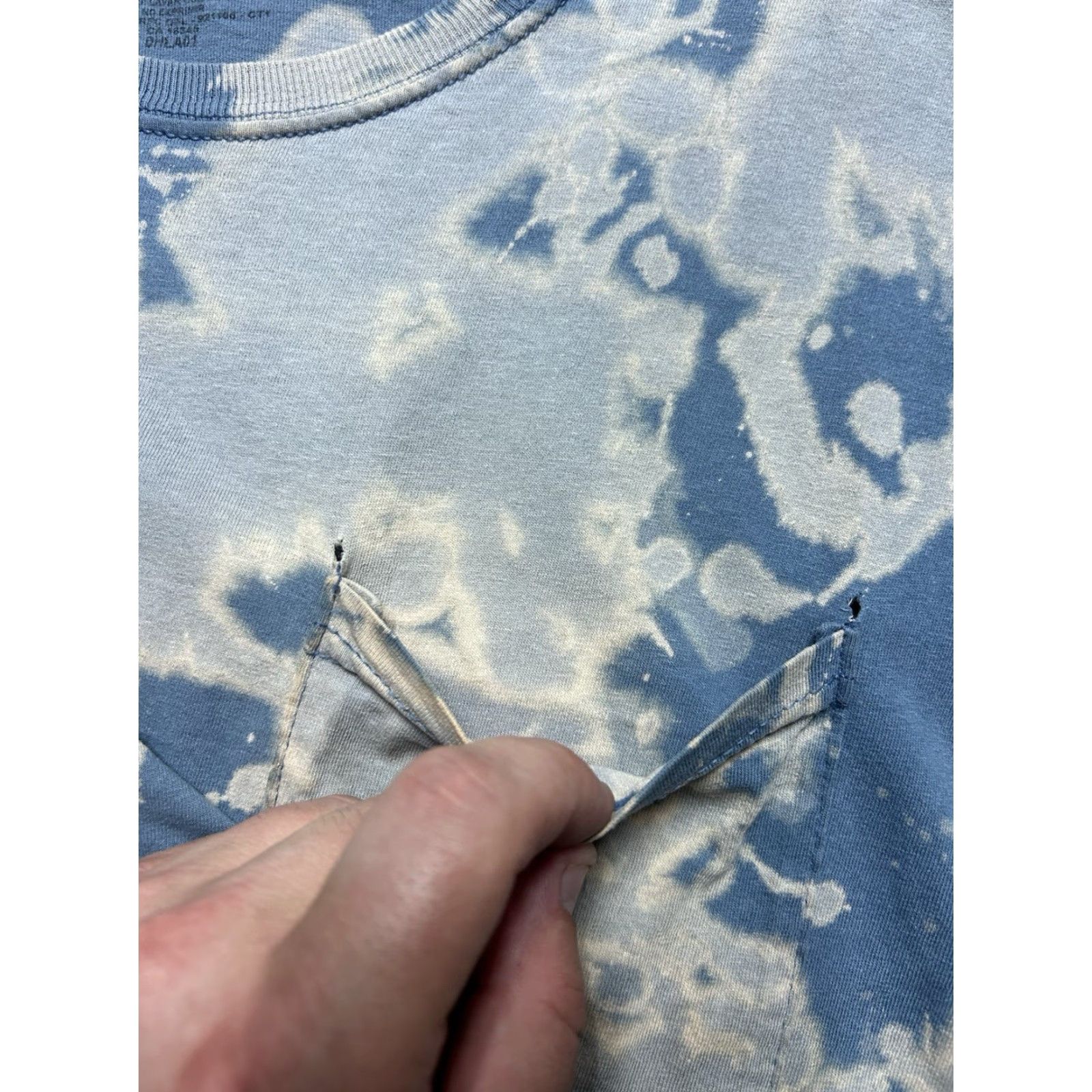 Fruit Of The Loom Fruit of the Loom Pocket T Shirt Bleach Tie Dye Blue Cotton Hippie XL Distressed Men Potentials Size US XL / EU 56 / 4 - 5 Thumbnail