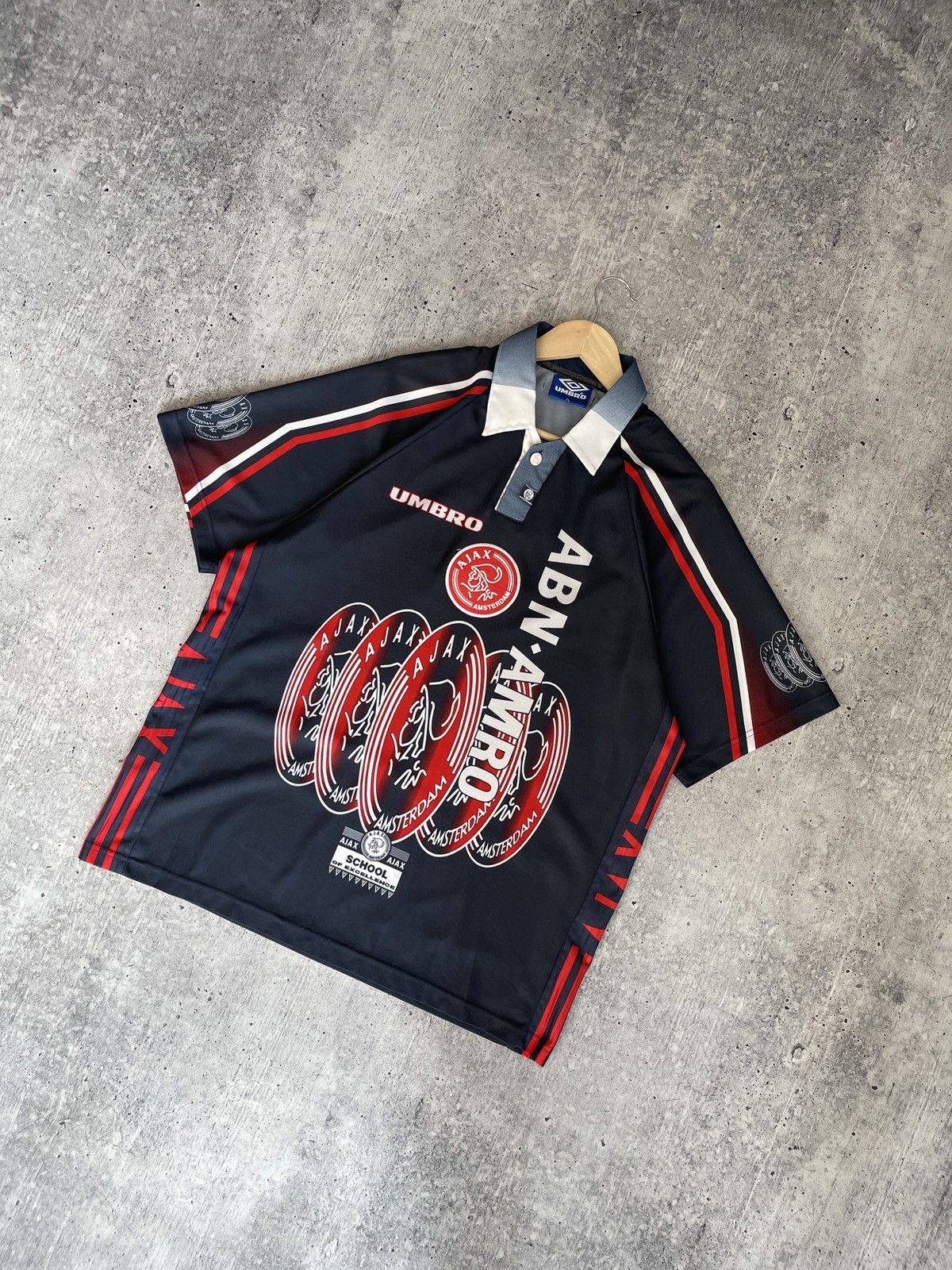 Vintage Umbro Ajax Netherlands 1997/1998 Away Soccer Jersey Football Size US XL / EU 56 / 4 - 5 Thumbnail