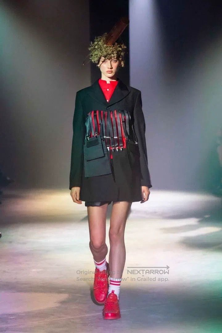 Noir Kei Ninomiya Noir Kei Ninomiya Deconstructed metallic jacket Size S / US 4 / IT 40 - 4 Thumbnail