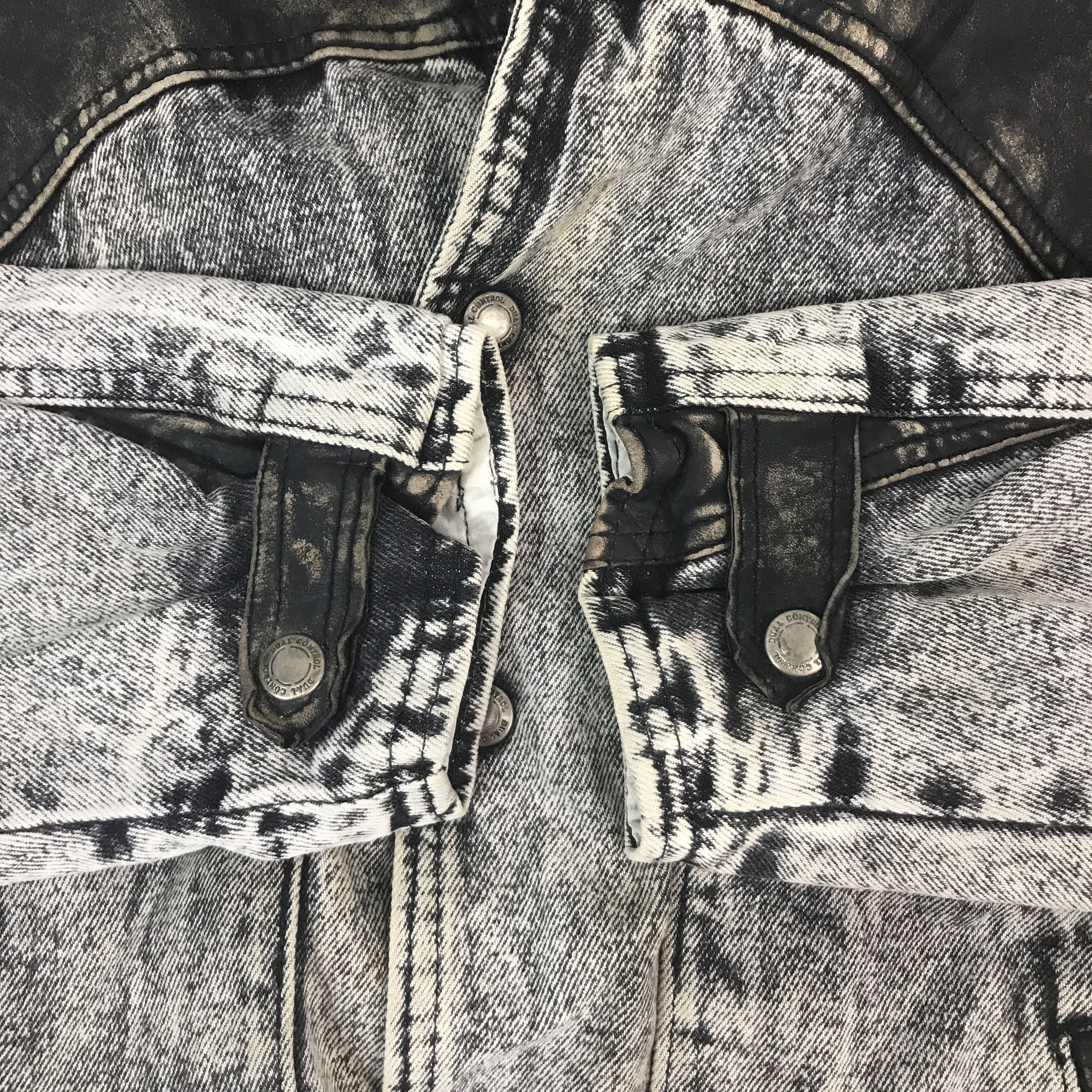 Vintage DUAL CONTROL SNAP BUTTON LEATHER DENIM JACKET Size US M / EU 48-50 / 2 - 9 Thumbnail