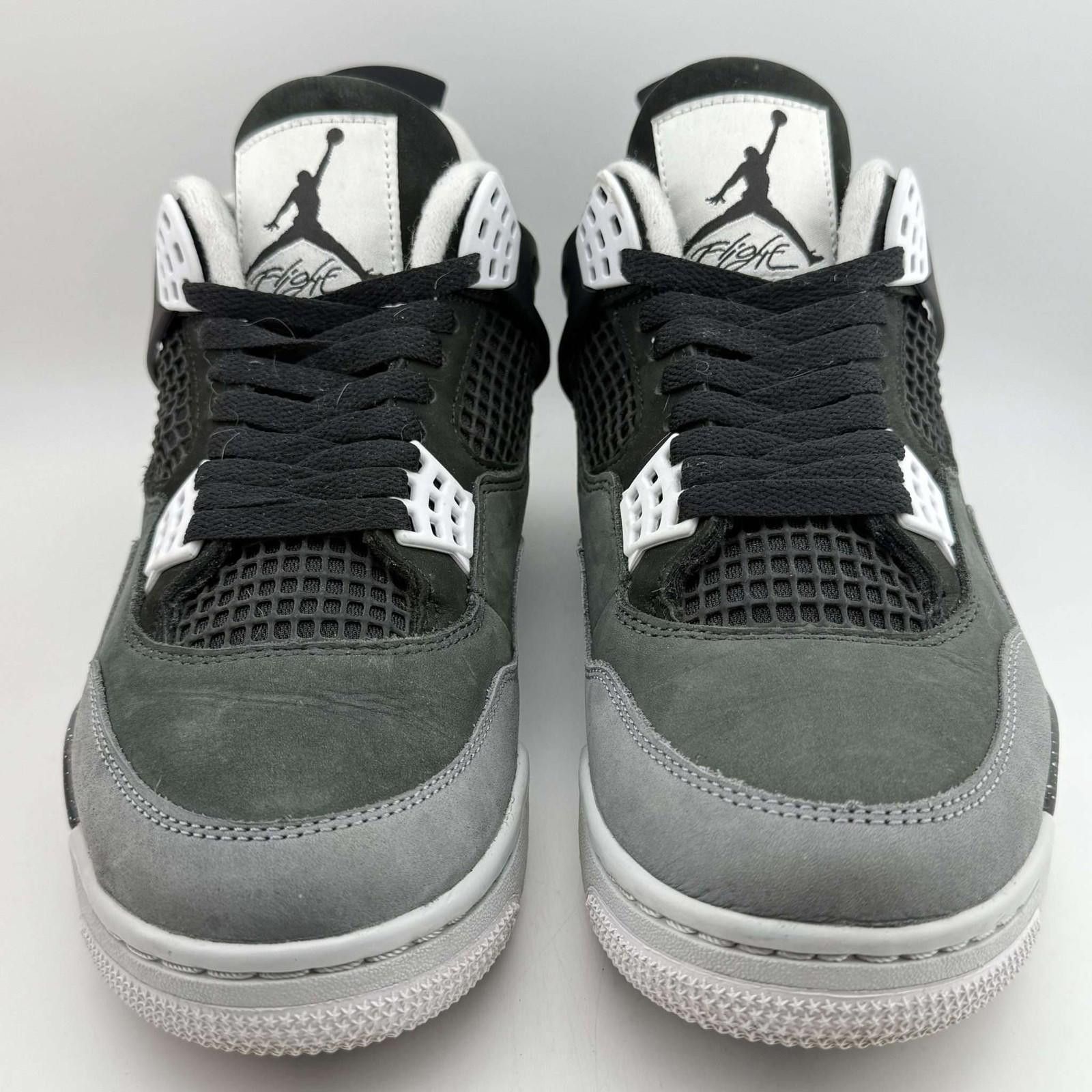 Jordan Brand Air Jordan 4 Retro Black White Black US 10 Used with Box Size US 10 / EU 43 - 3 Thumbnail