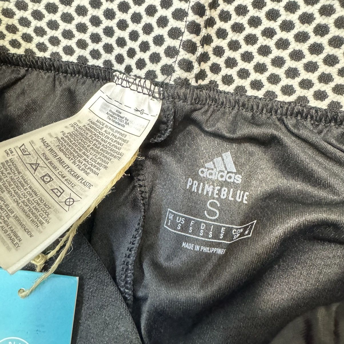 Adidas Leicester City 21/22 training short (Bnwt) Size US 28 / EU 44 - 4 Thumbnail