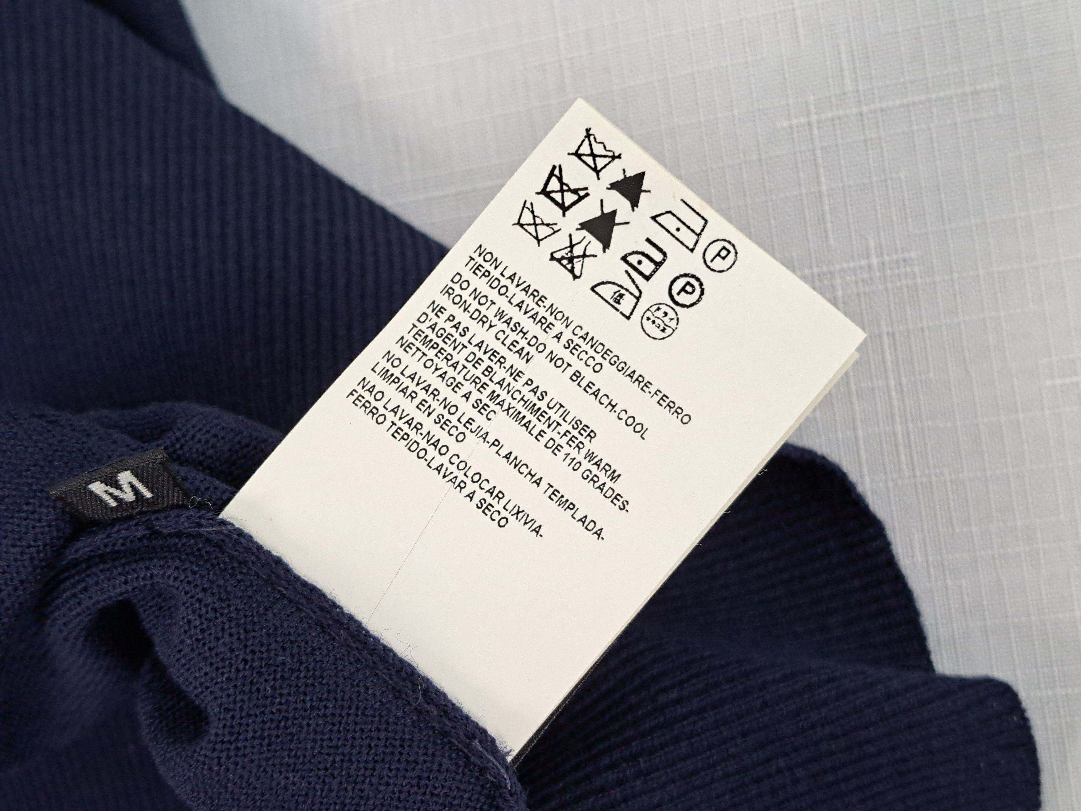 Versace Versace medusa logo crewneck knitted jumper. Size 48IT Size US M / EU 48-50 / 2 - 11 Thumbnail