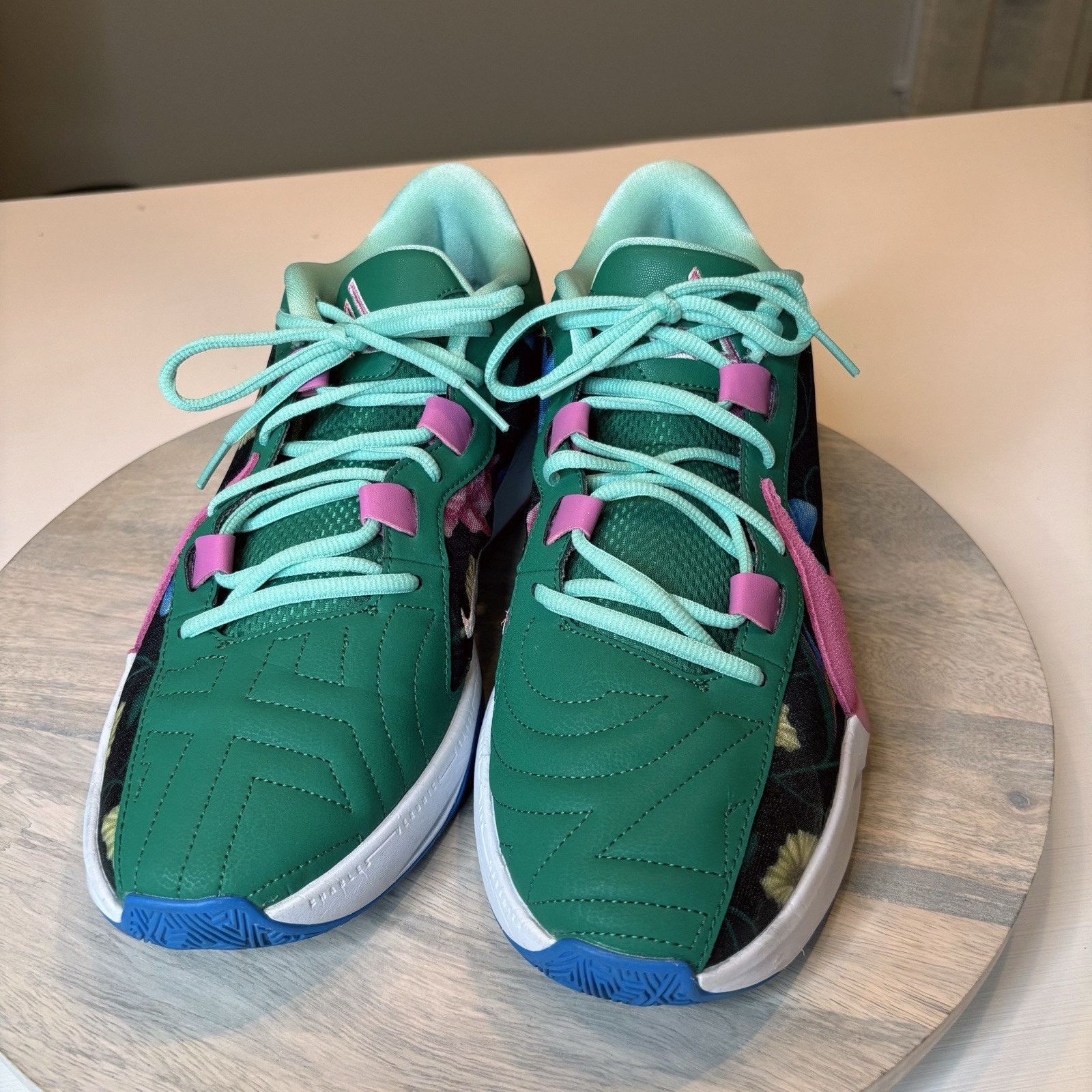 Nike Nike DX4985-401 Zoom Freak 5 Flowers Giannis Sneakers 11.5 Size US 11.5 / EU 44-45 - 8 Thumbnail