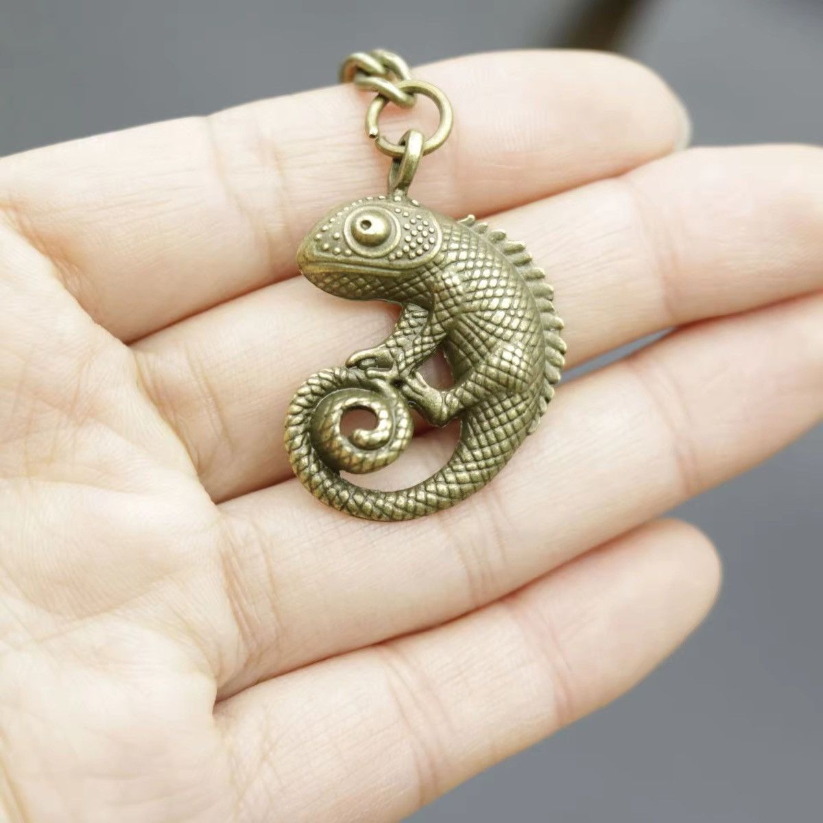 Vintage Retro Goth Lizard Keychain Size ONE SIZE - 3 Thumbnail
