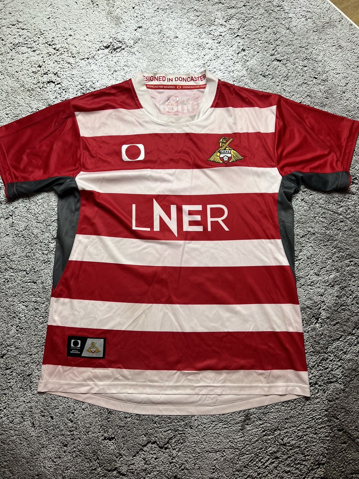 Other Doncaster Rovers jersey Size US L / EU 52-54 / 3 - 1 Thumbnail