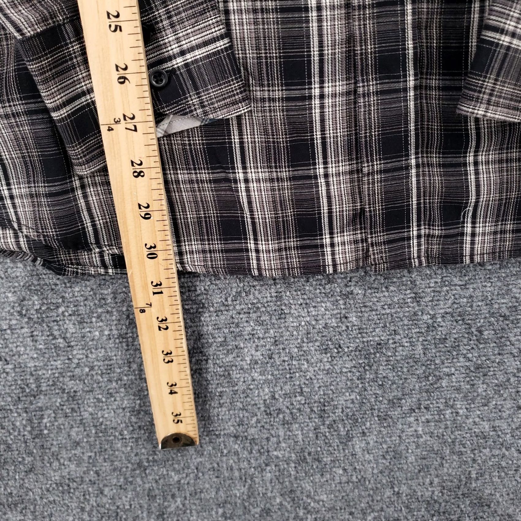 Vintage Bogari Button Down Shirt Mens Large Gray Plaid Long Sleeve Cotton Blend Size US L / EU 52-54 / 3 - 5 Thumbnail