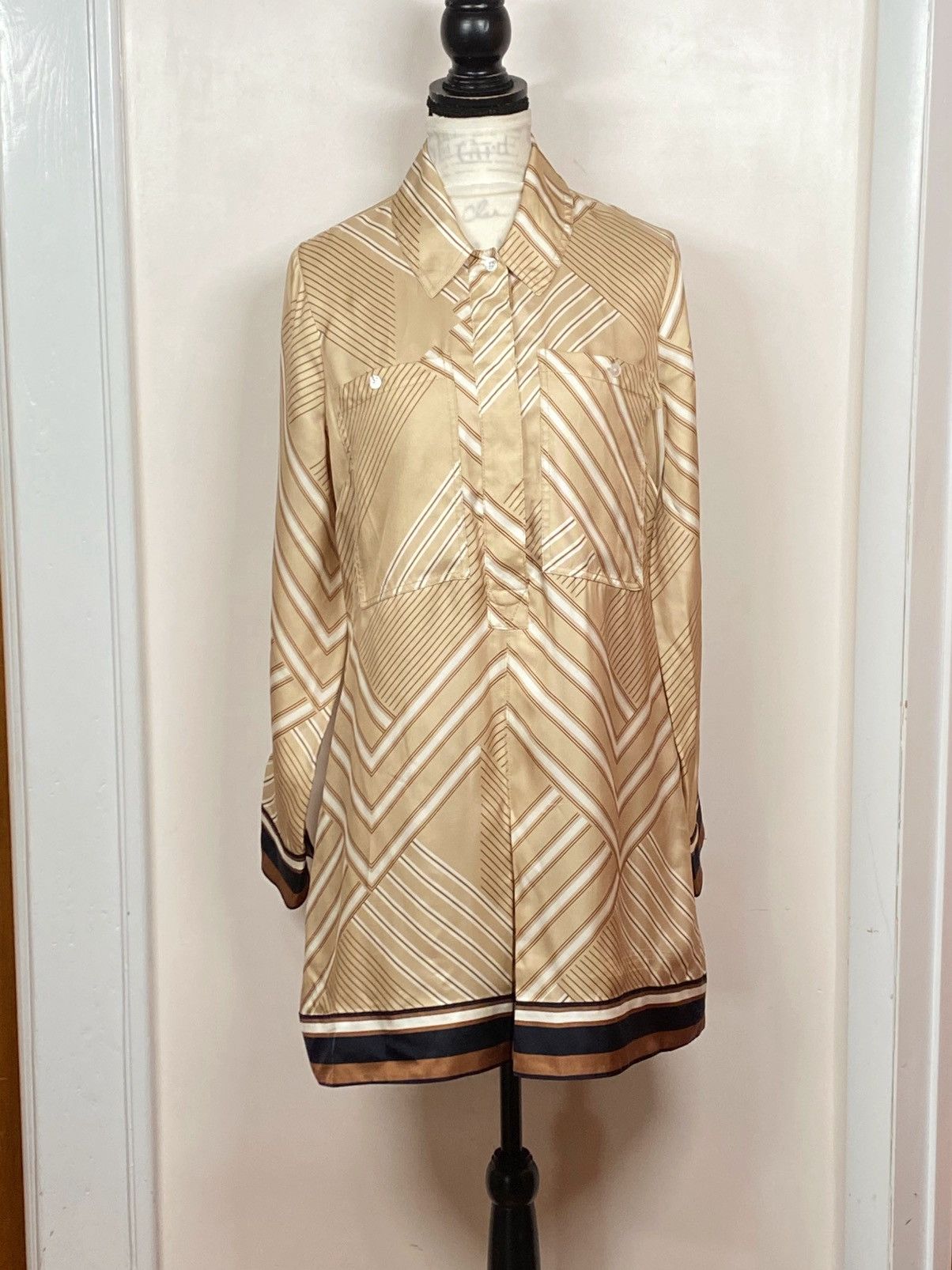 Veronica Beard Veronica Beard Pryce Striped Silk-Blend Shirtdress size 10 Size L / US 10 / IT 46 - 1 Thumbnail