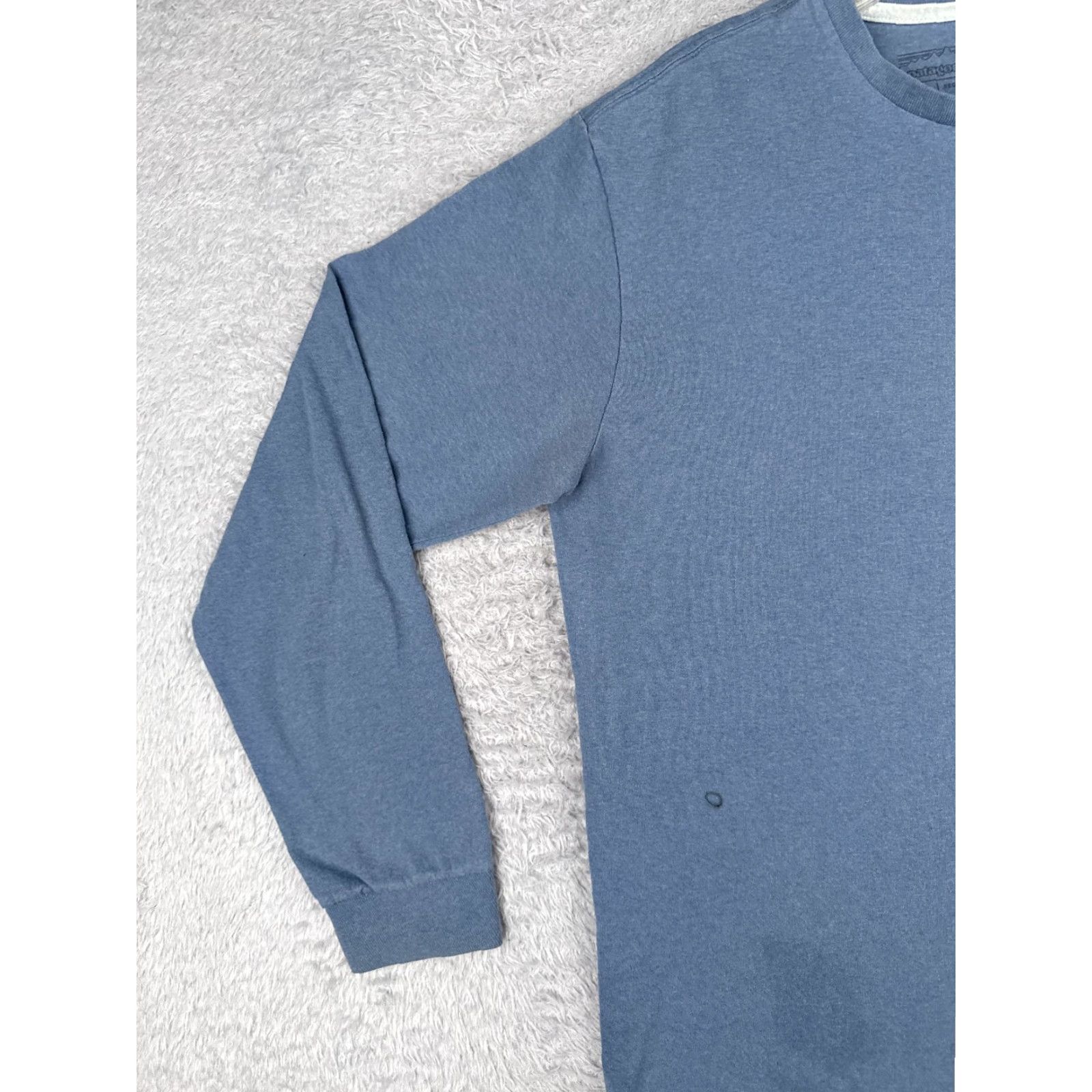 Patagonia Patagonia Shirt Men Medium Blue Long Sleeve Crew Neck Polyester Blend READ Size US M / EU 48-50 / 2 - 3 Thumbnail