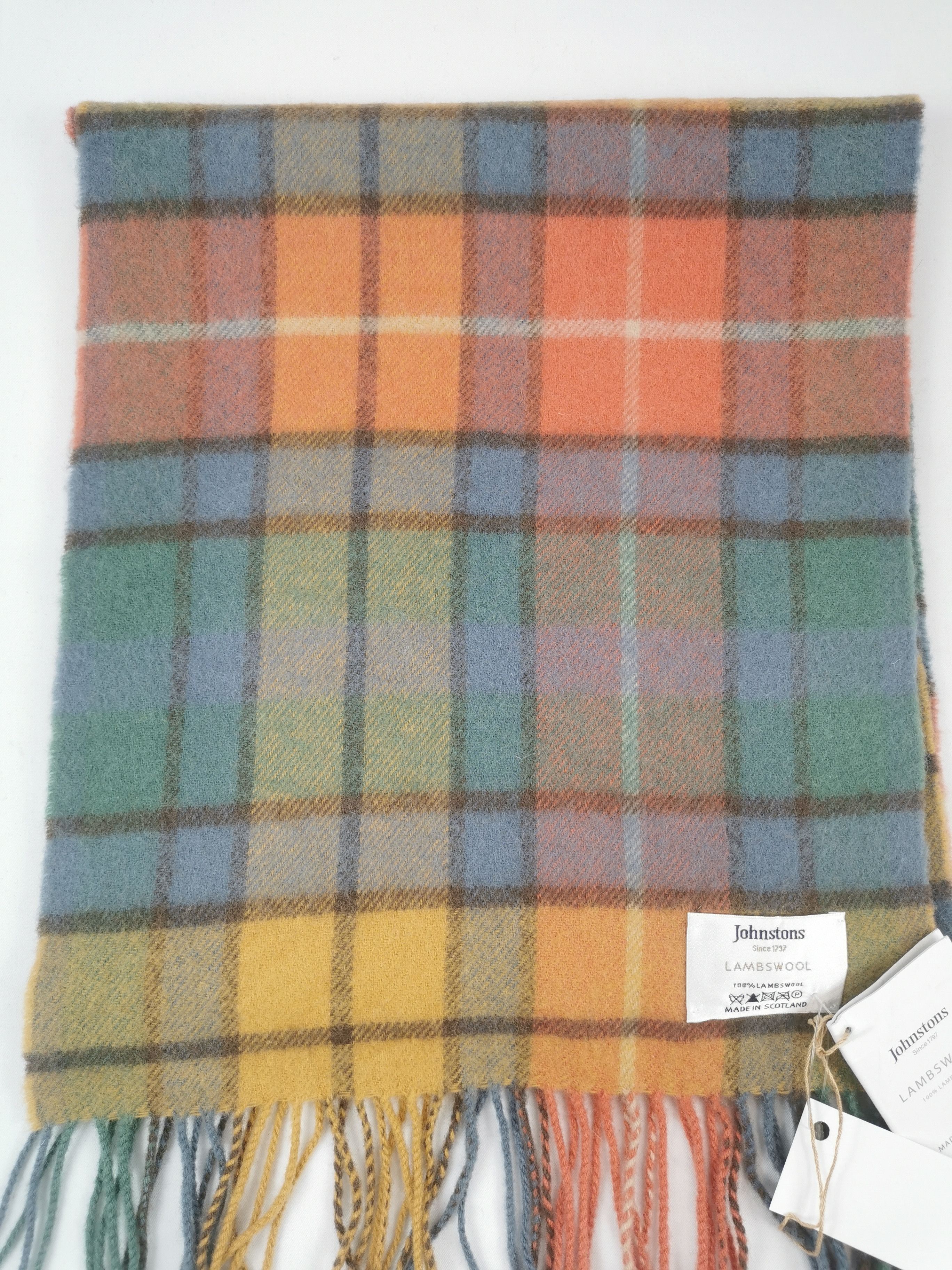 Johnstons Of Elgin NEW Johnston Of Elgin scarf muffler Size ONE SIZE - 10 Thumbnail