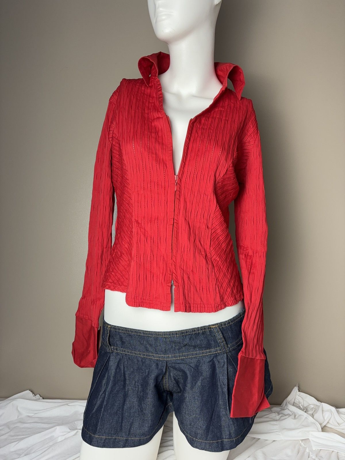 Japanese Brand × Vintage Sexy zip up vintage blouse coquette style Size M / US 6-8 / IT 42-44 - 1 Thumbnail