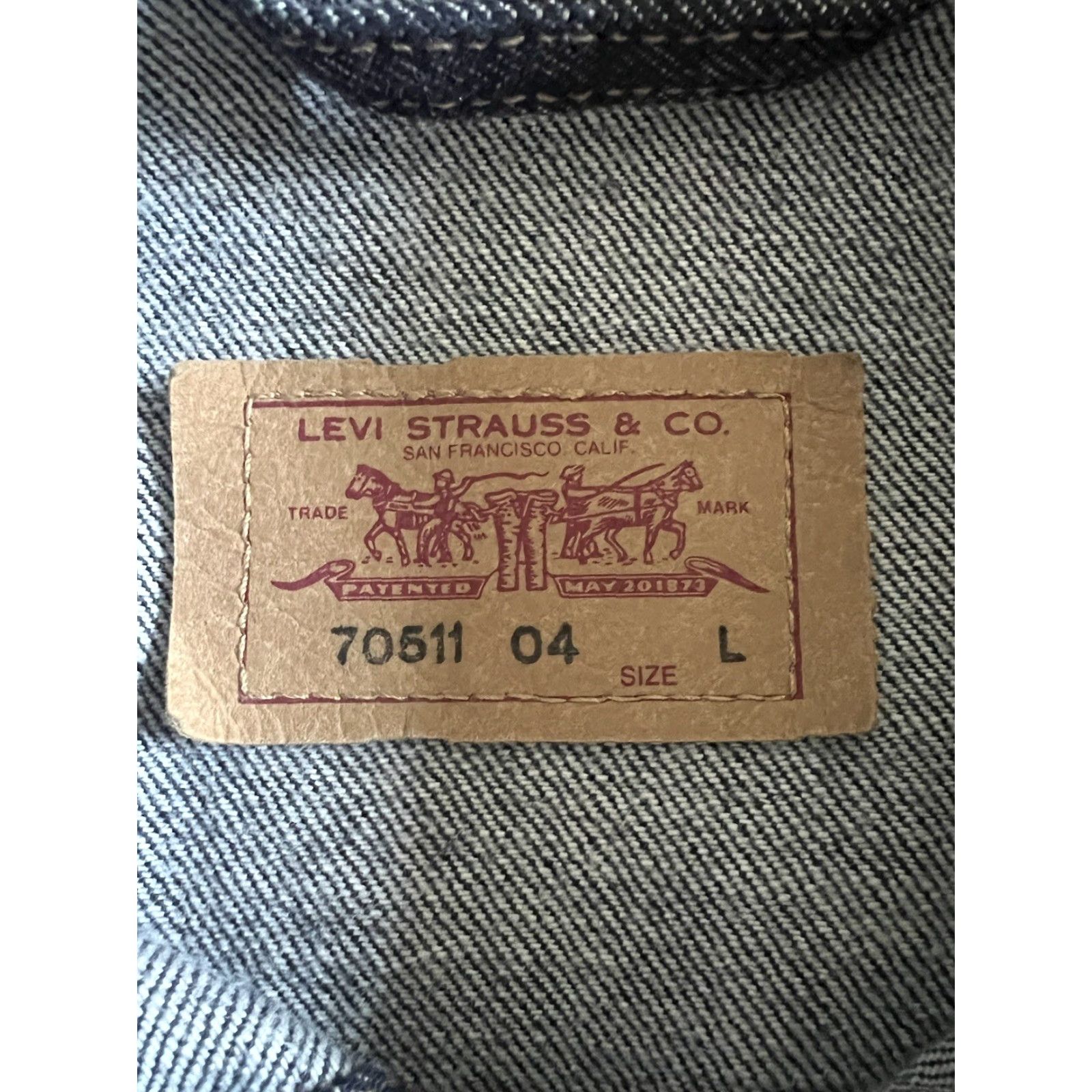Levi's Levi’s Sunrise Trucker Jacket L Regular Levi’s Sunrise Trucker Jacket L Denim Blue 2001 Vintage 70511 46 in Chest Mens Workwear 90s Retro Riveted Size US L / EU 52-54 / 3 - 5 Thumbnail