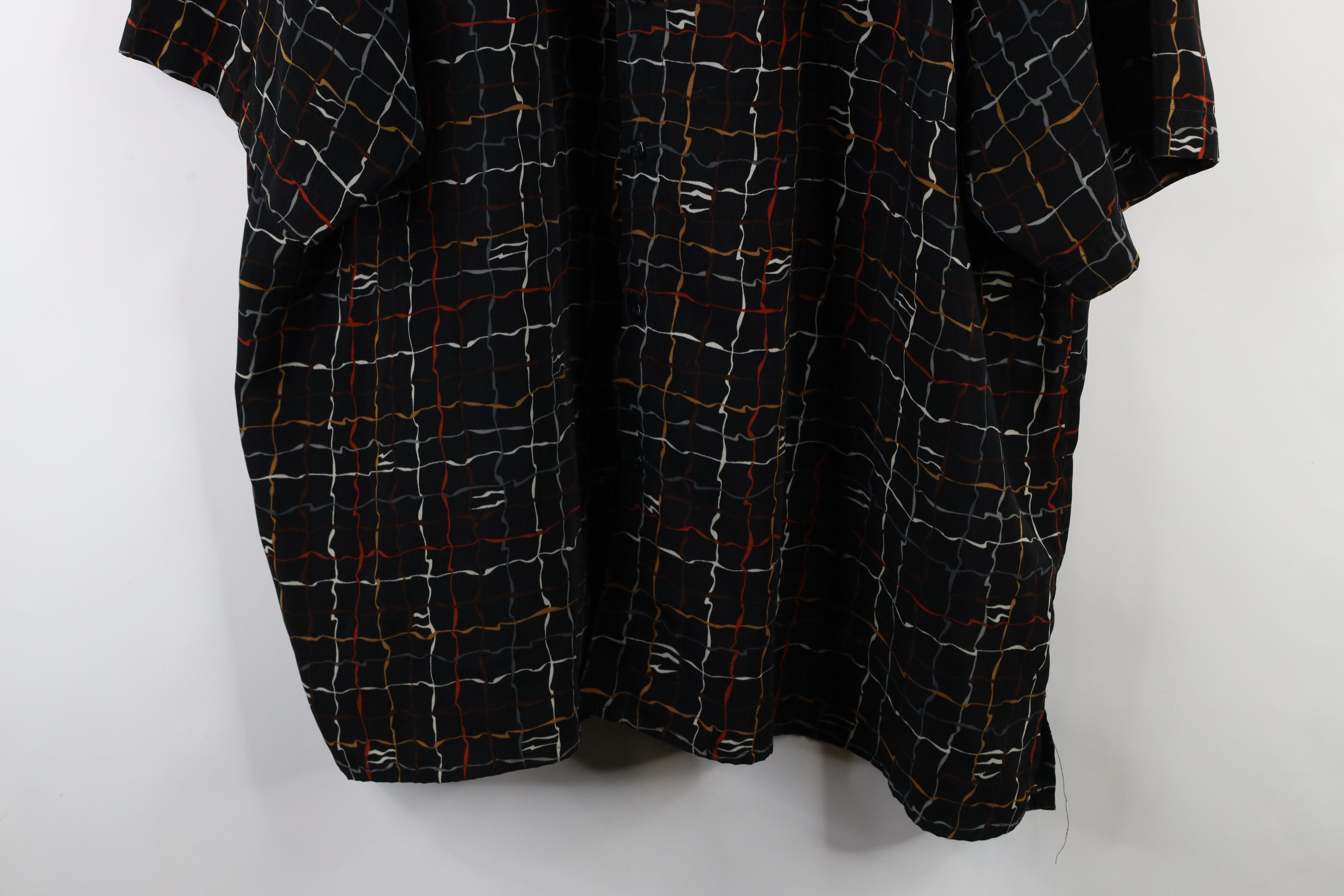 Vintage Vintage 90s Streetwear Checkered Short Sleeve Button Shirt Size US XXL / EU 58 / 5 - 3 Thumbnail