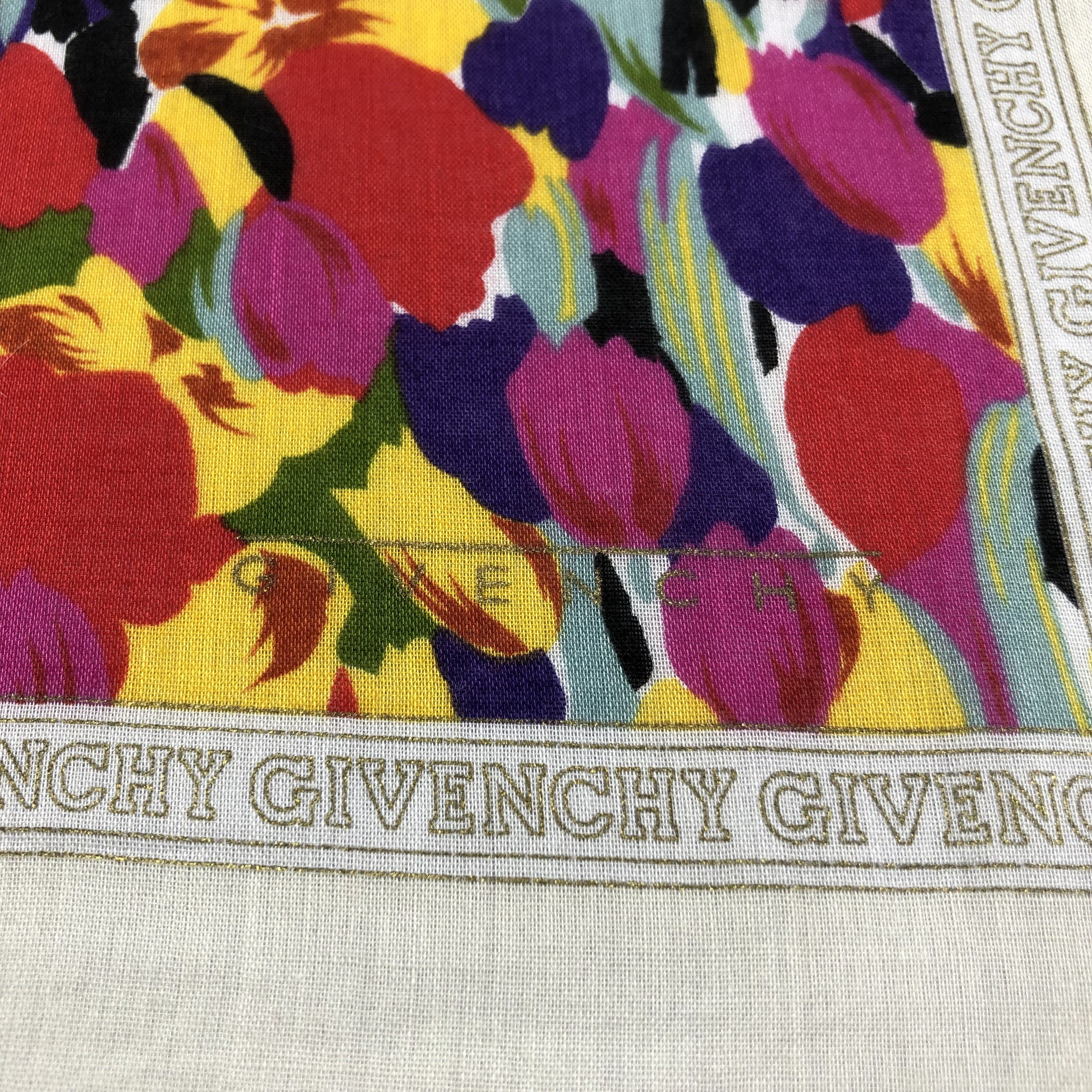 Givenchy Givenchy Handkerchief Neckerchief Bandana H1761 Size ONE SIZE - 4 Thumbnail