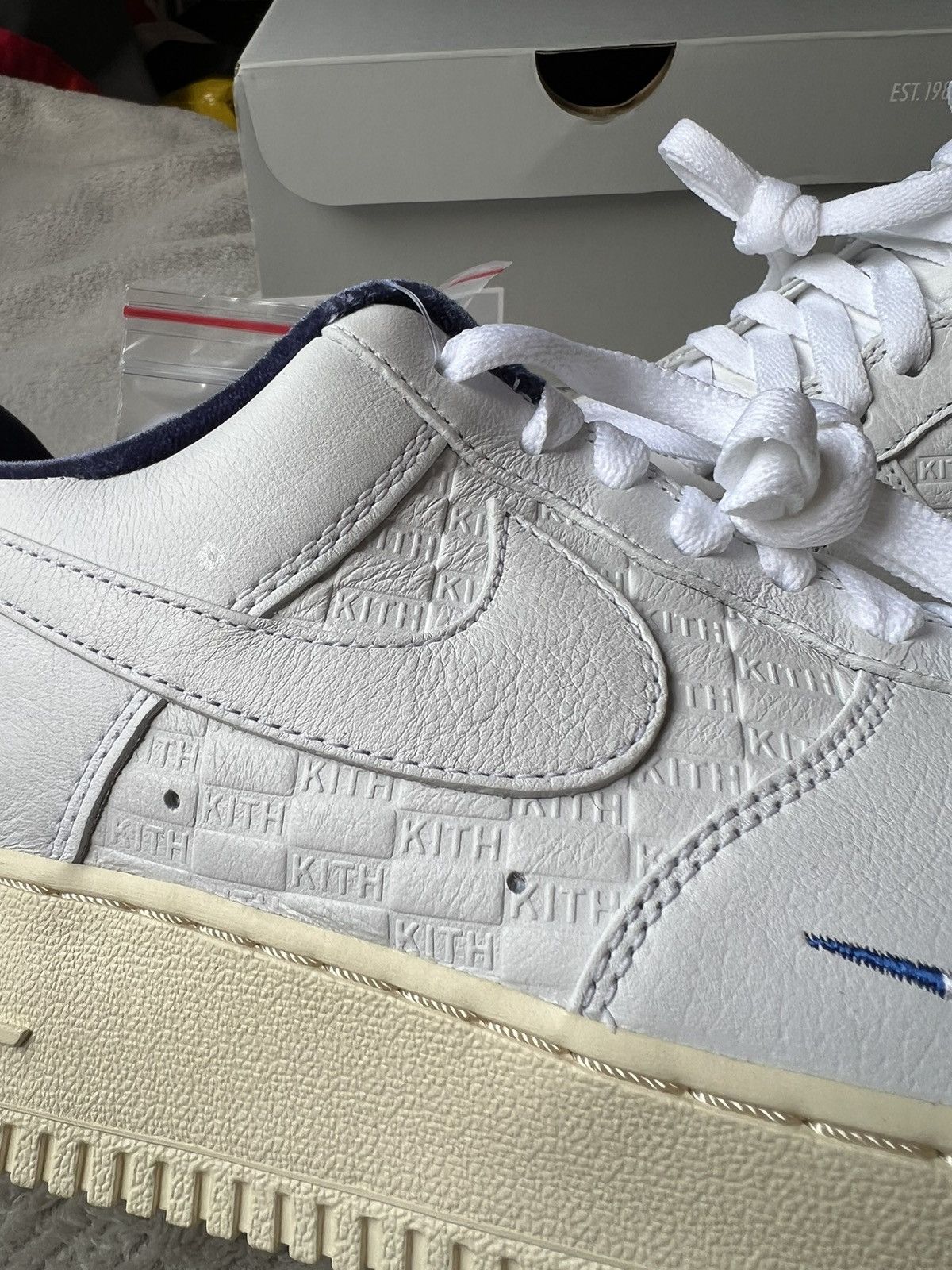 Nike Nike air force 1 kith Paris édition Size US 11 / EU 44 - 10 Thumbnail
