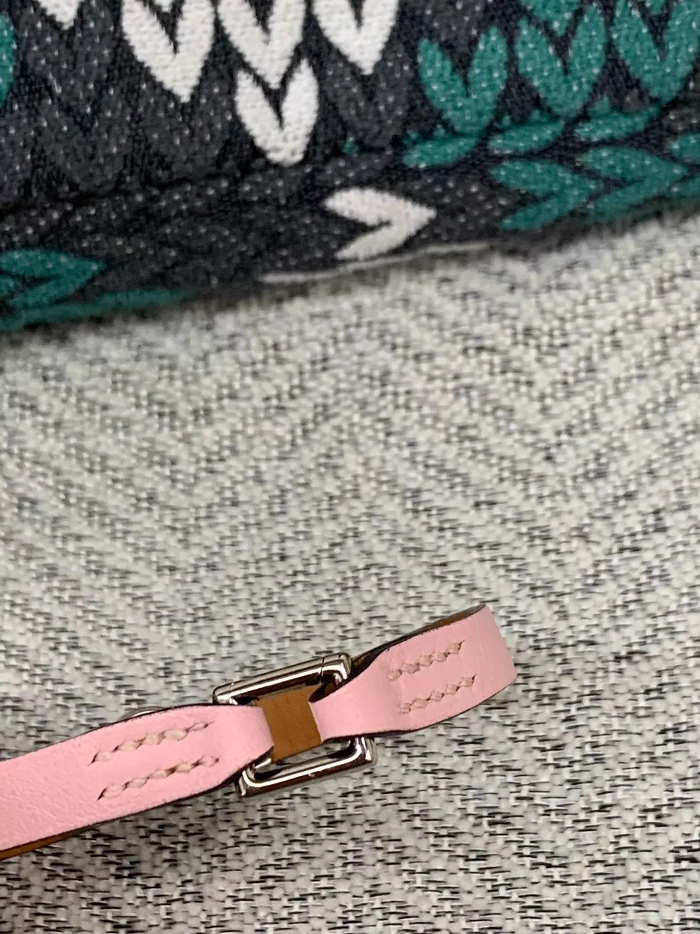 Hermes Hermes Pink Bracelet M 99New Size ONE SIZE - 4 Thumbnail