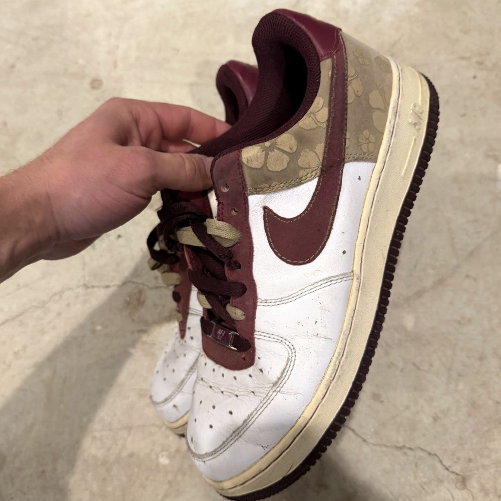 Nike VINTAGE Nike Air Force 1 82 Hawaii Flower Gold Maroon 315115-162 Womens 9.5 Sneakers Distress Size US 7 / IT 37 - 7 Thumbnail
