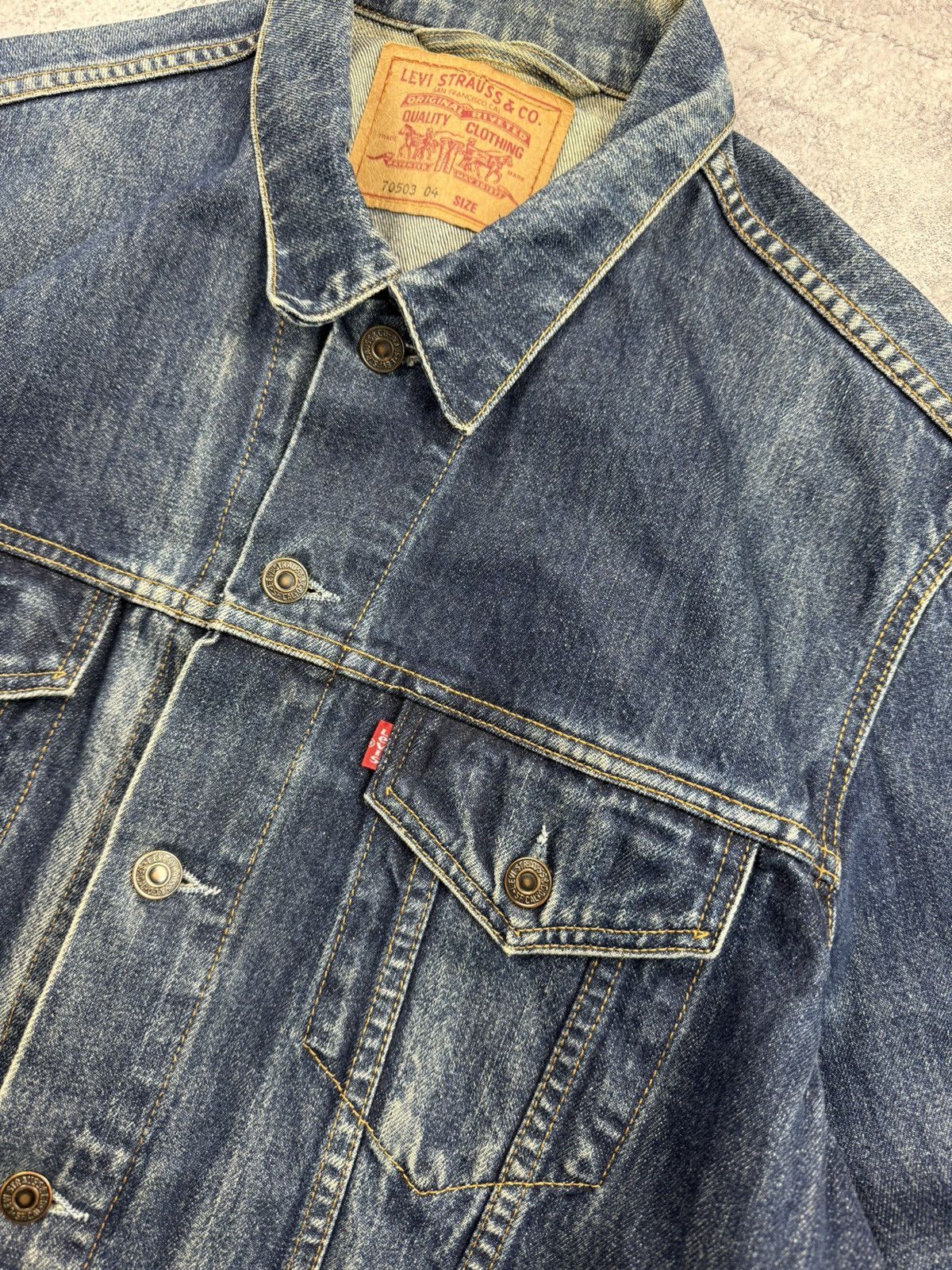 Levi's Vintage 90’s Levi’s Denim Trucker Jacket 70503 04 Size US XL / EU 56 / 4 - 10 Thumbnail