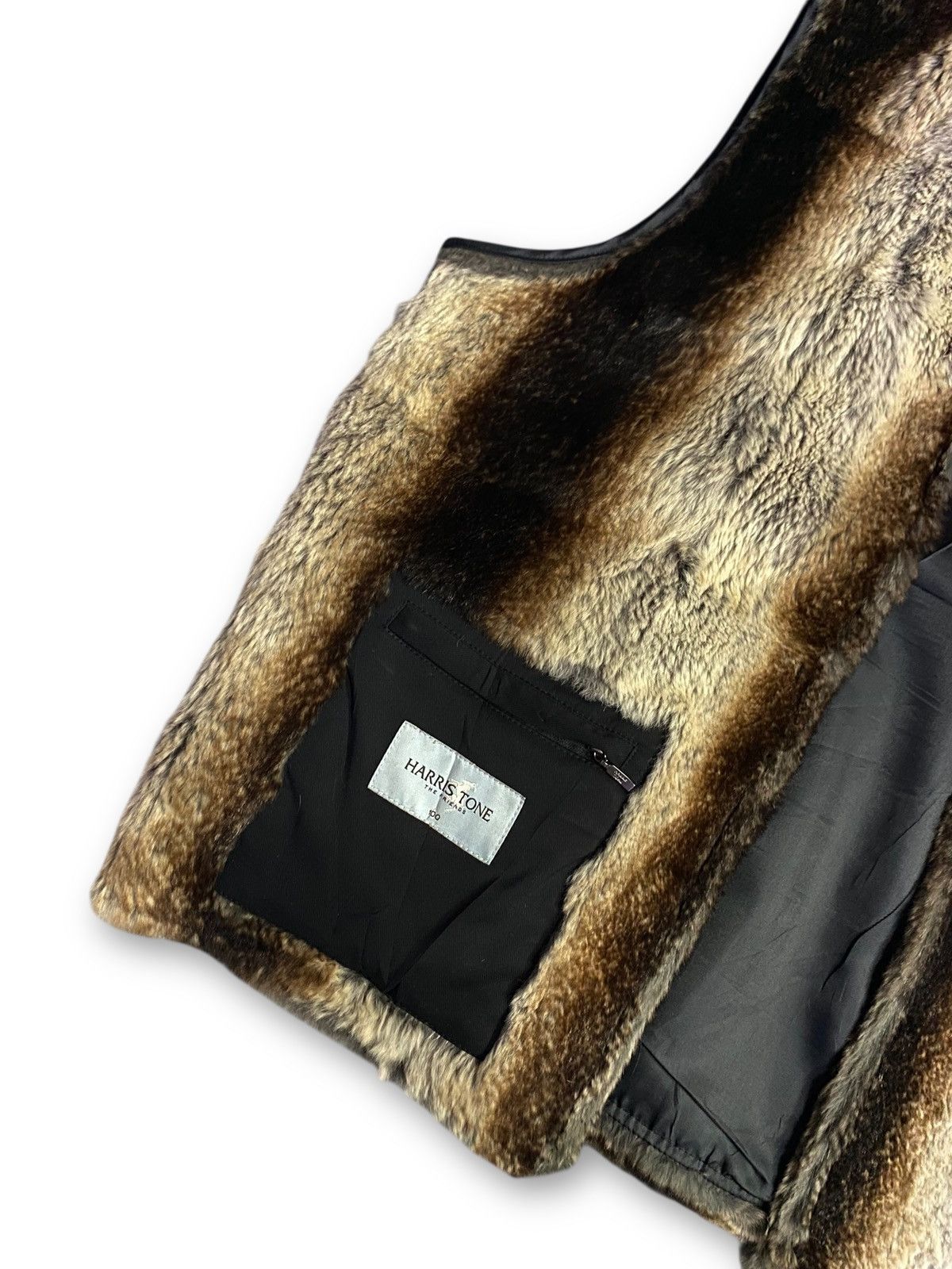 Japanese Brand Reversible Harris Tone Faux Fur Vest Vintage Y2K Luxury Size US L / EU 52-54 / 3 - 3 Thumbnail