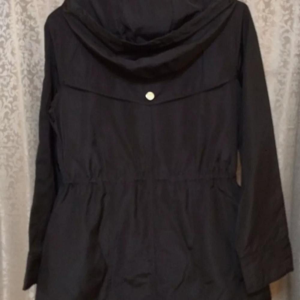 Michael Kors Michael Kors Anorak Blk w/Gold Tone Logo Hardware Size S / US 4 / IT 40 - 2 Thumbnail