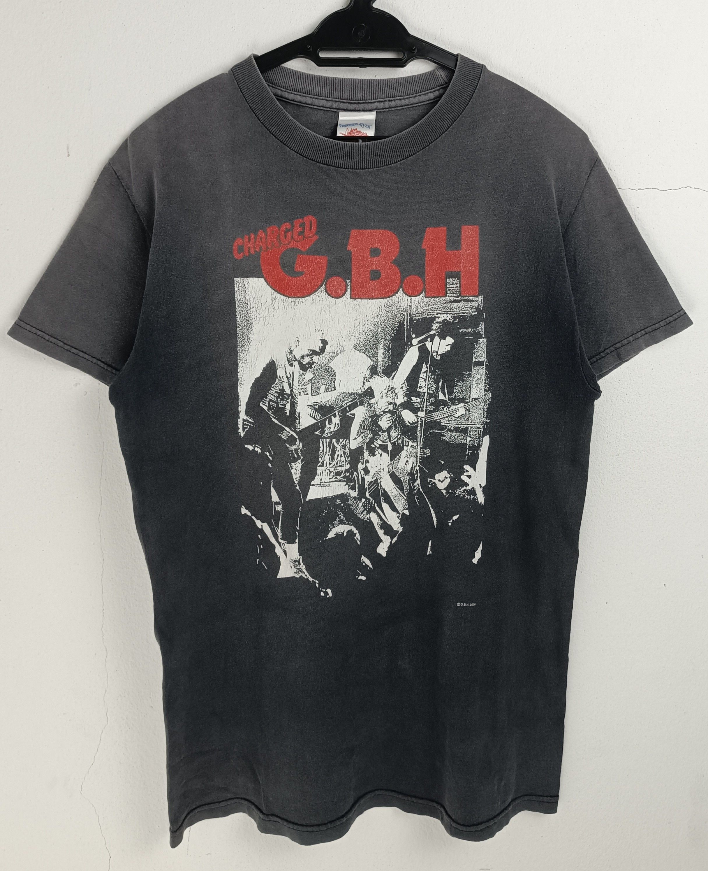 Band Tees THRASHED FADED VINTAGE '06 CHARGED G.B.H PUNK VERY RARE Size US S / EU 44-46 / 1 - 3 Thumbnail