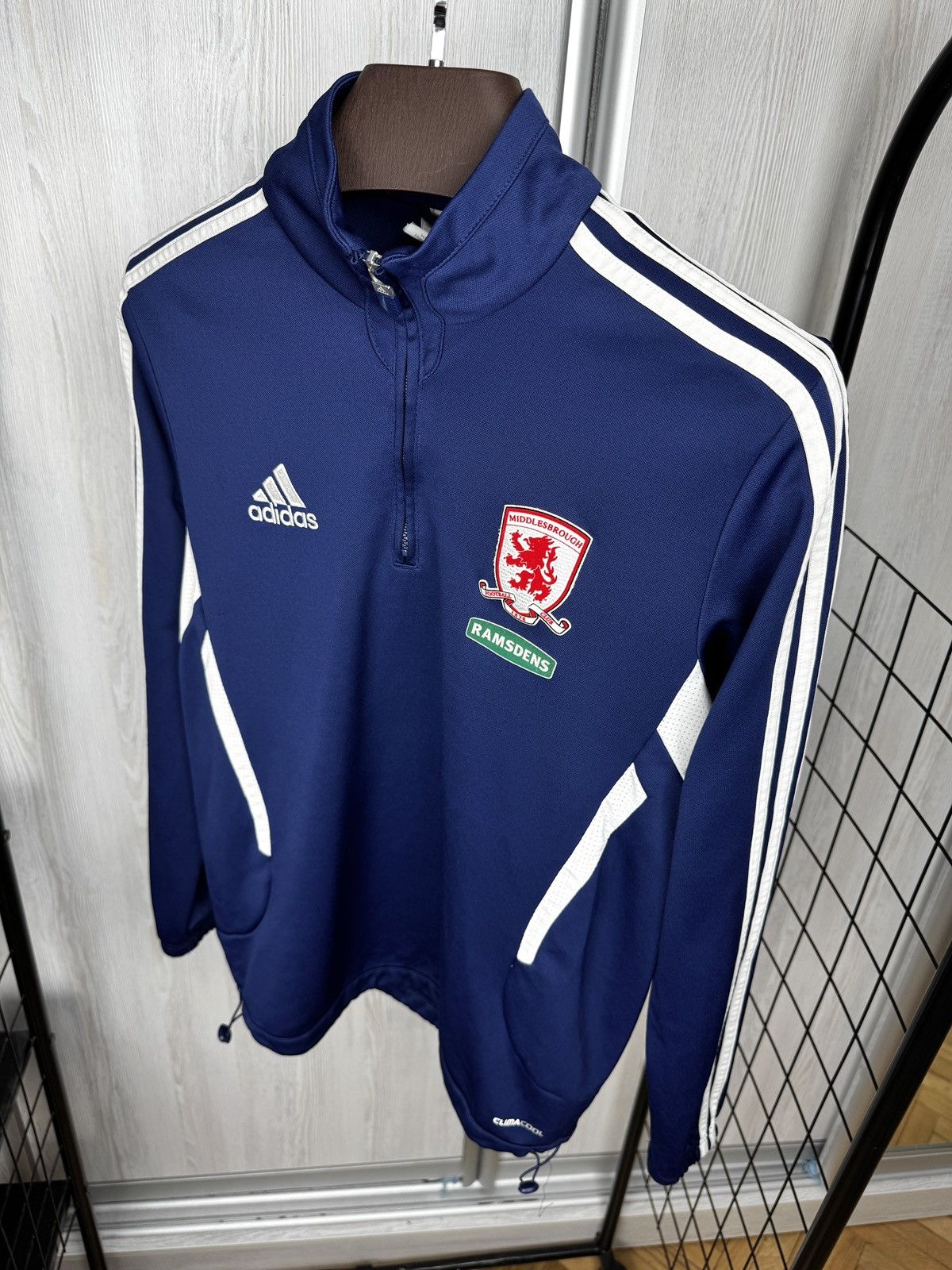 Adidas Middlesbrough adidas Blue training sweatshirt 2011/12 size S Size US S / EU 44-46 / 1 - 9 Thumbnail