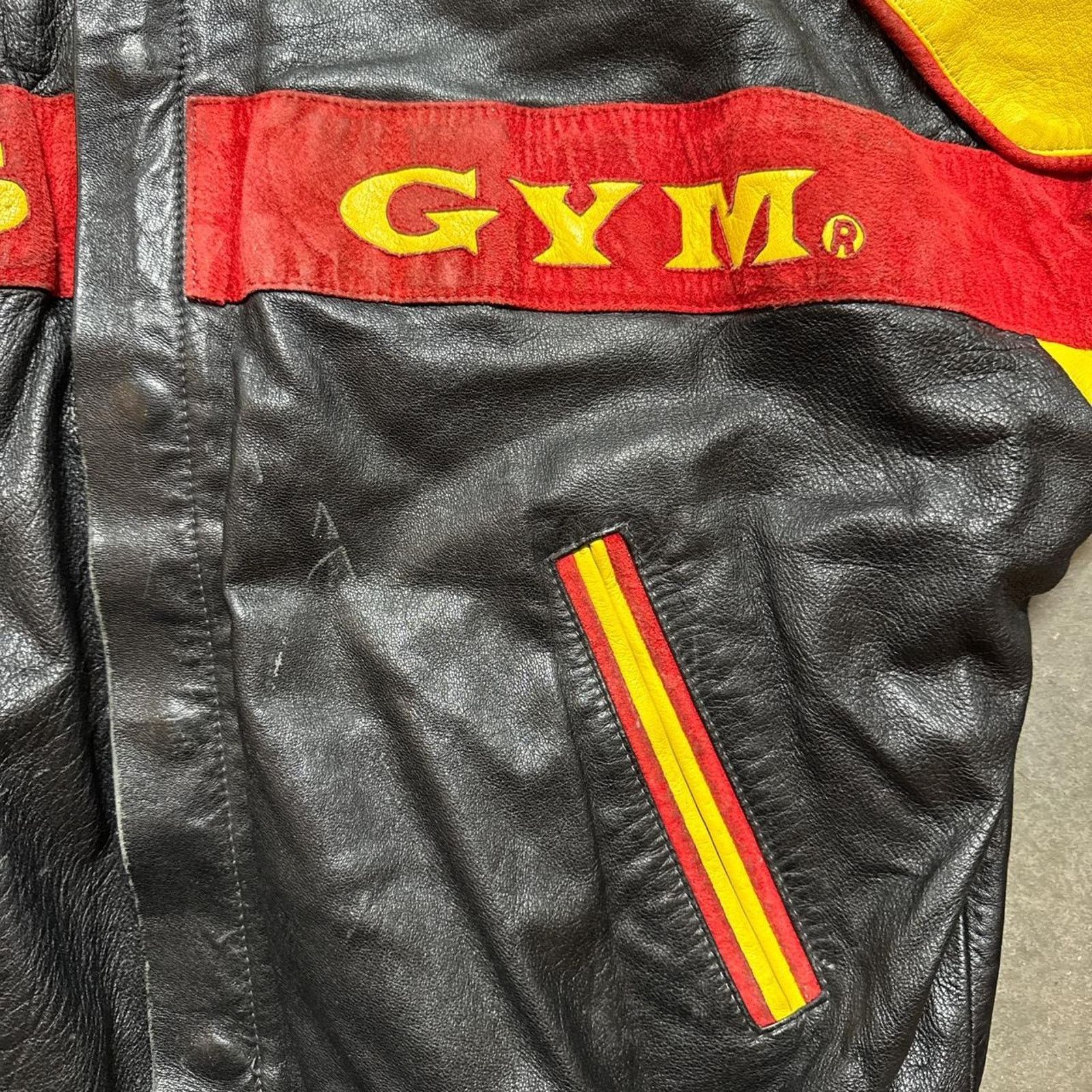 Vintage Vintage 90s Golds Gym Full Leather Jacket Size US L / EU 52-54 / 3 - 7 Thumbnail