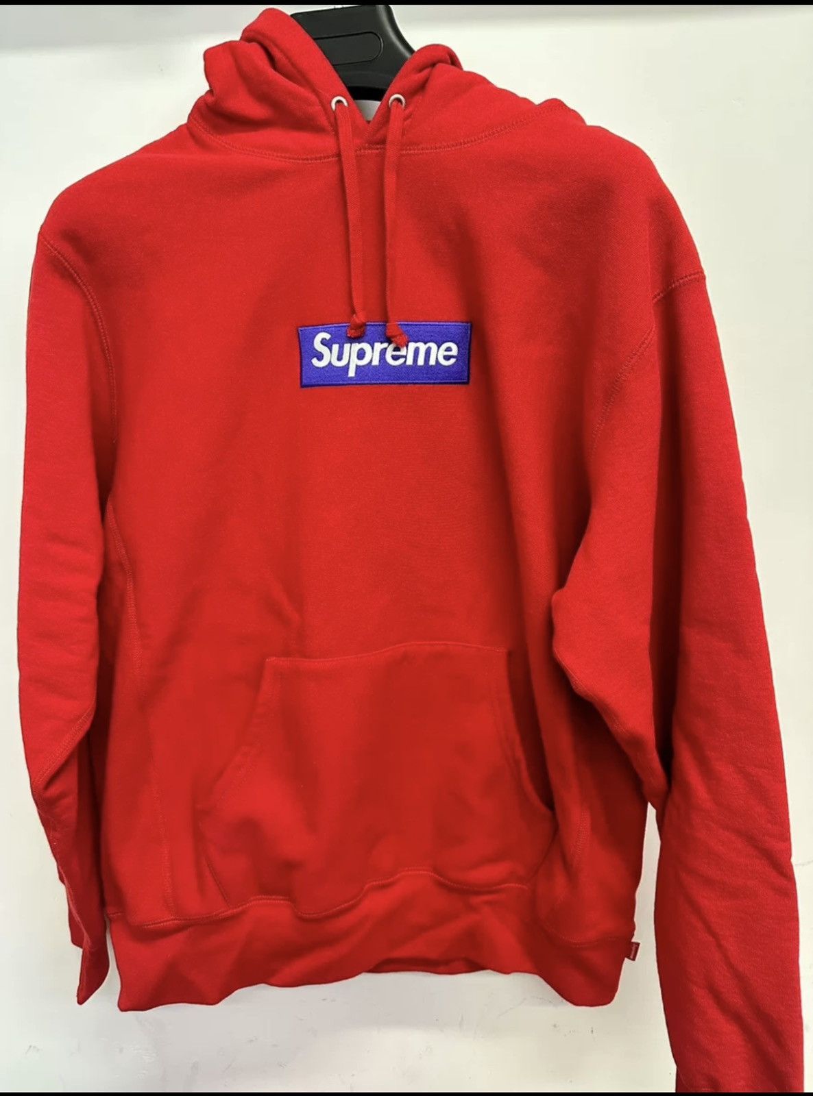 Supreme Supreme fw17 purple on red box logo hood sweatershirt Size US L / EU 52-54 / 3 - 1 Thumbnail