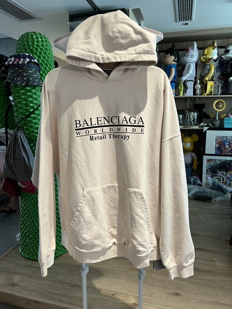 Balenciaga Balenciaga Beige Logo Hoodie New with Tag Size US M / EU 48-50 / 2 - 1 Thumbnail