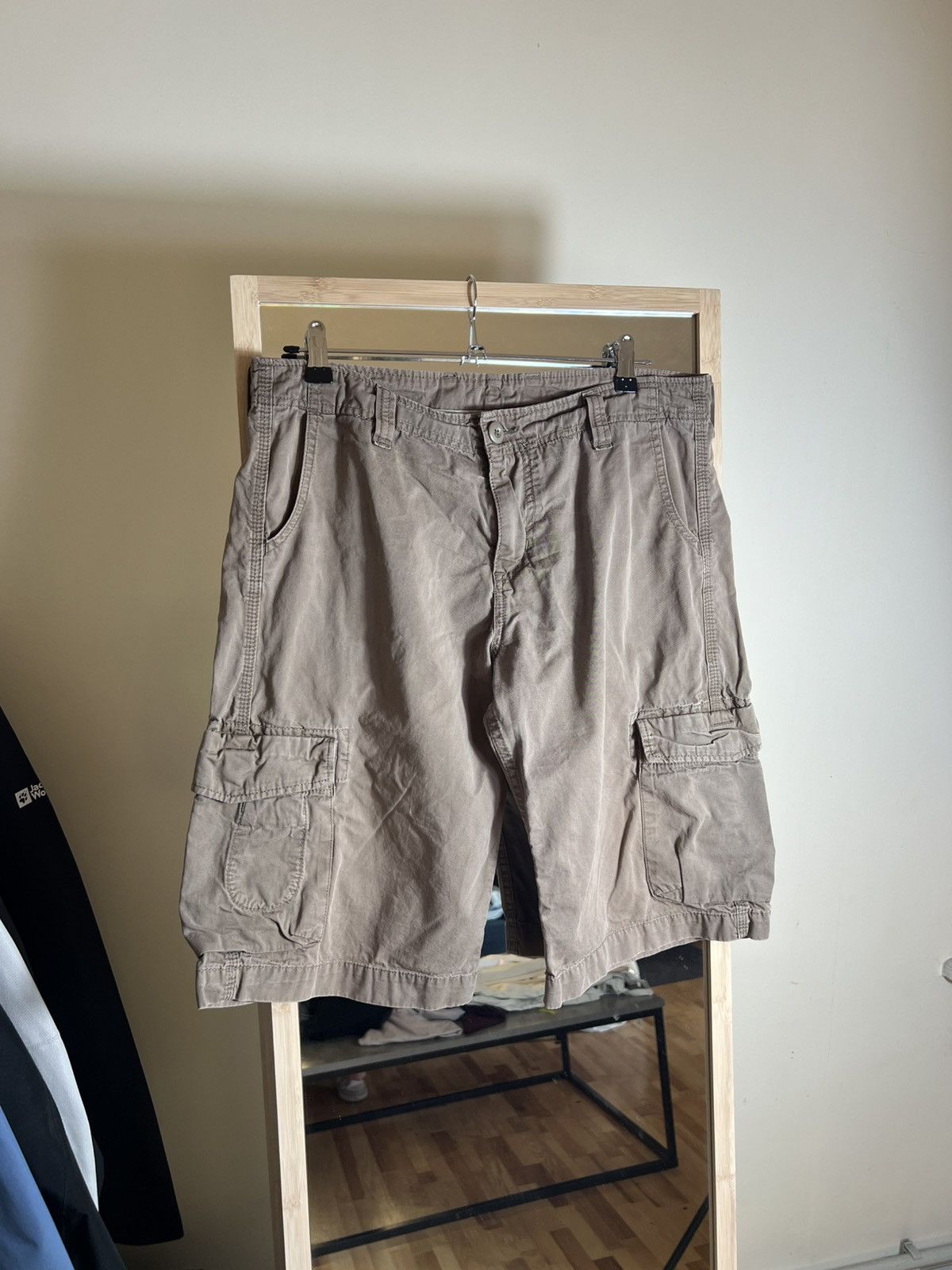 Carhartt Vintage Carhartt Women’s Cargo Shorts Brown Workwear Utility Size 32" / US 10 / IT 46 - 6 Thumbnail
