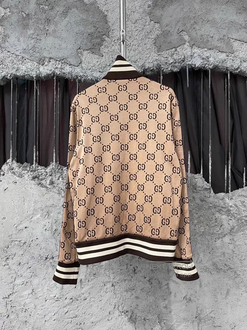 Gucci Gucci Full logo zipper jacket Size US S / EU 44-46 / 1 - 2 Thumbnail