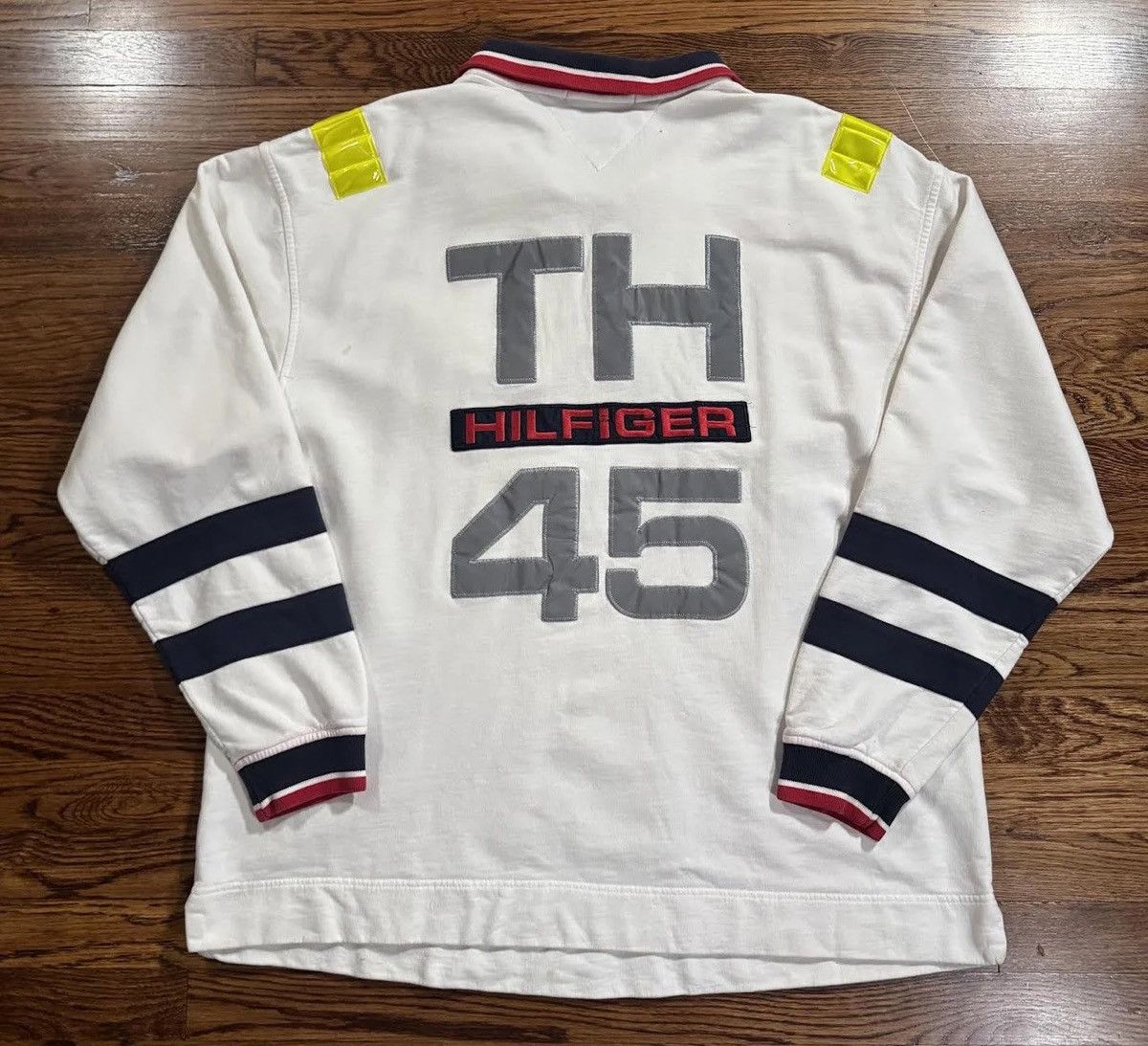 Tommy Hilfiger Vintage Tommy Hilfiger Sailing Gear 1/4 Zip Reflective Top Size US XL / EU 56 / 4 - 3 Thumbnail
