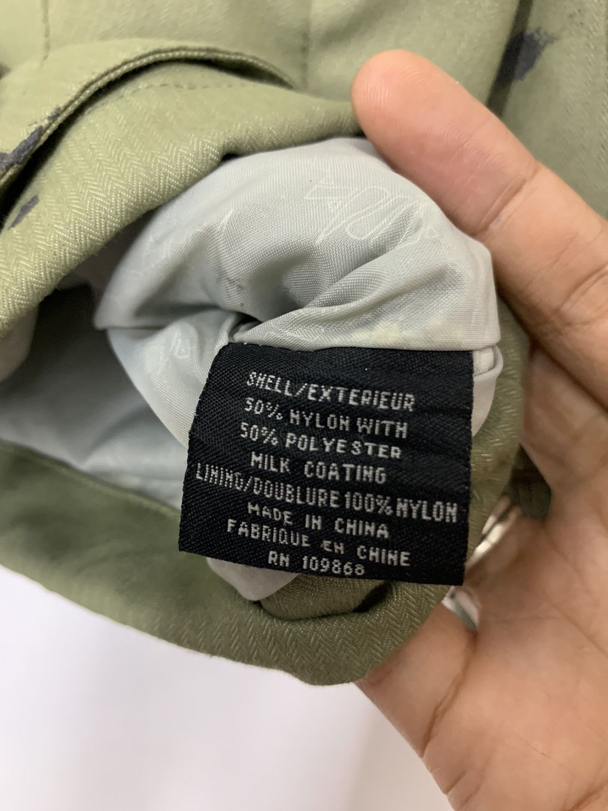 Futura Recon Military Custom Dirty Painted Flight Jacket Size US L / EU 52-54 / 3 - 9 Thumbnail