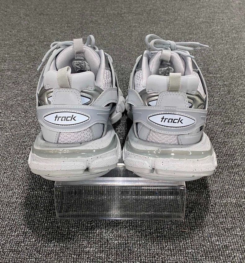 Balenciaga Gray Balenciaga Dad Sneakers Size 44-2505 Size US 10.5 / EU 43-44 - 5 Thumbnail